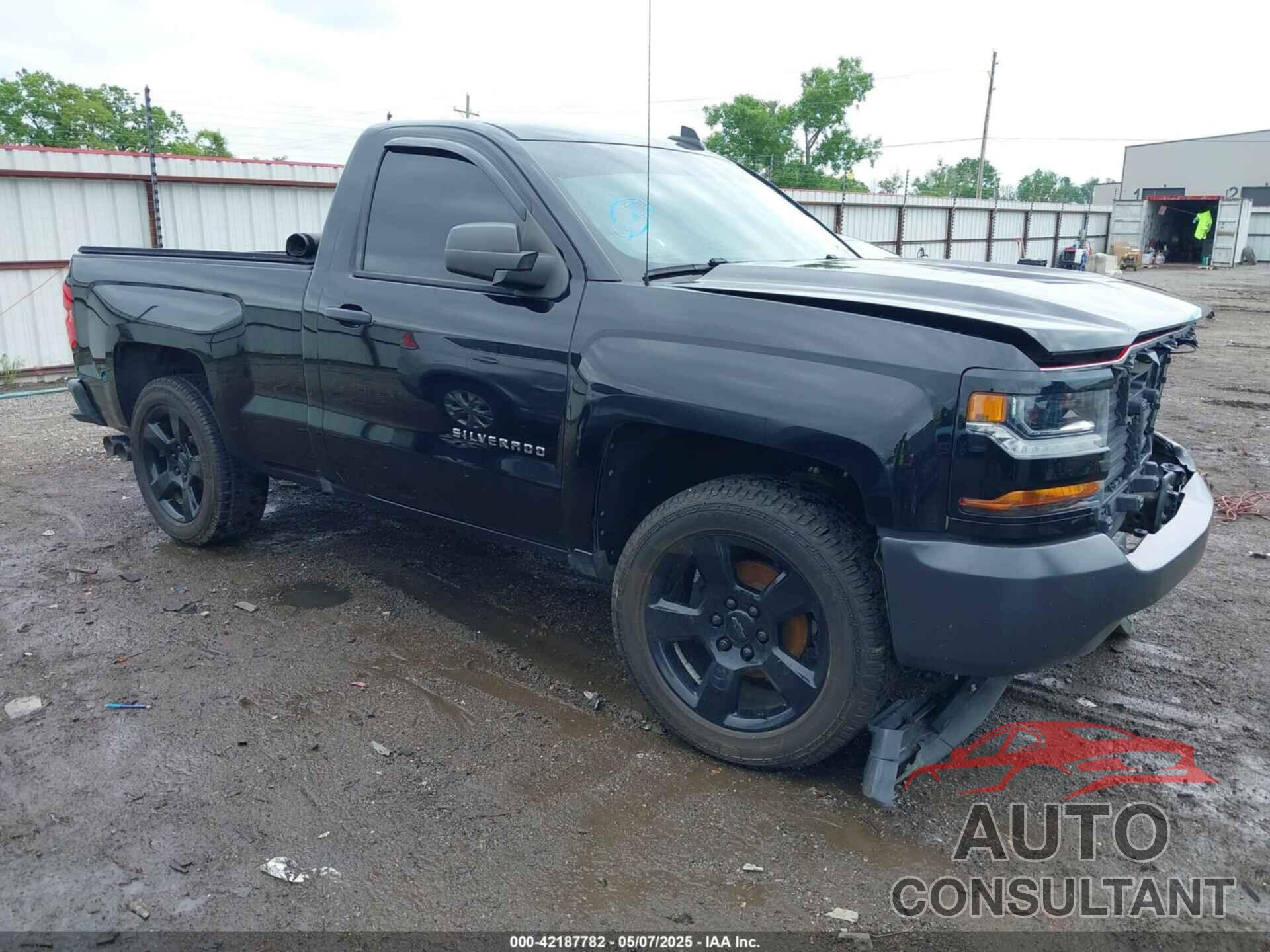 CHEVROLET SILVERADO 1500 2017 - 1GCNCNEC5HZ110434