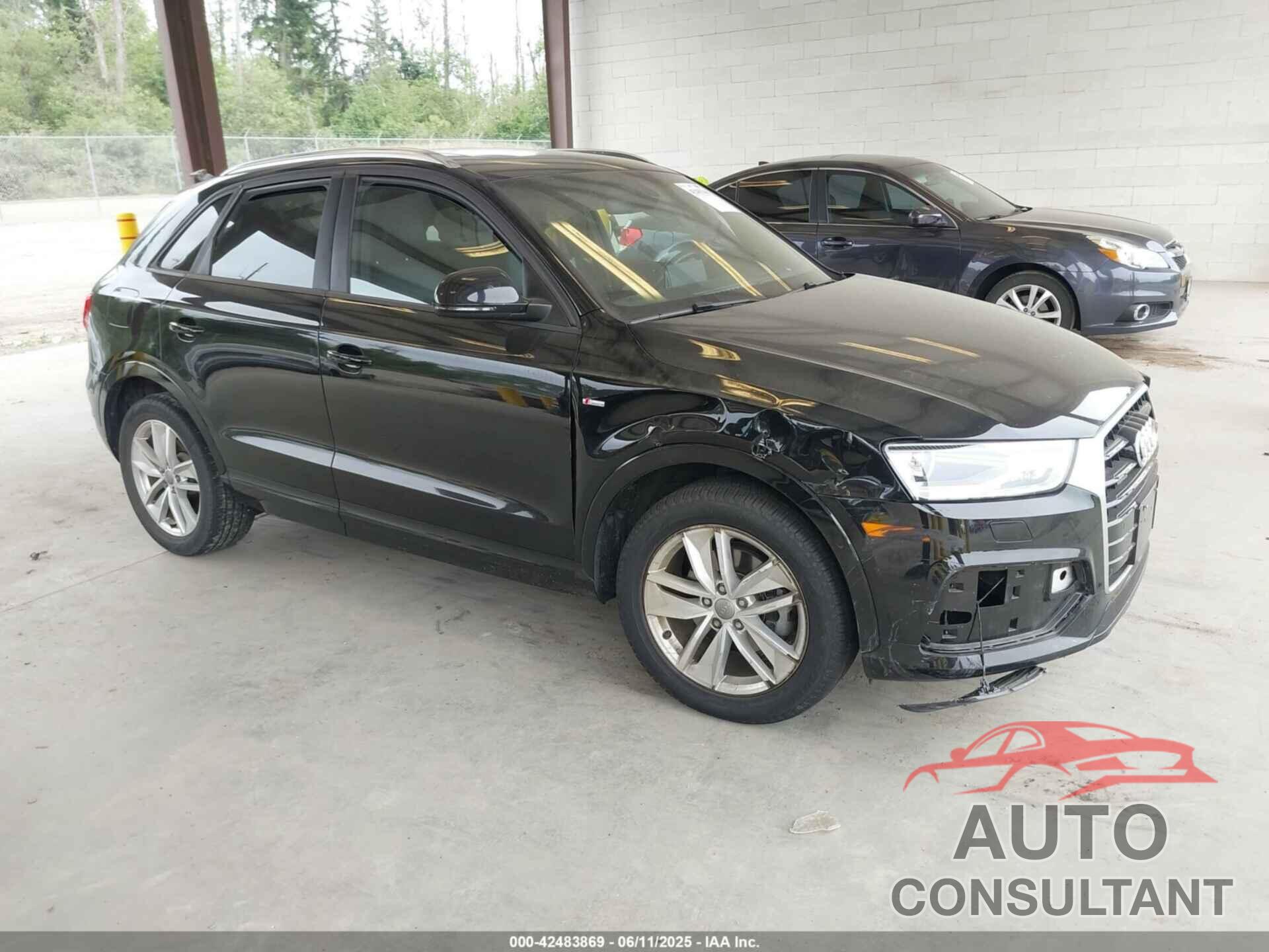 AUDI Q3 2018 - WA1ECCFS9JR004904