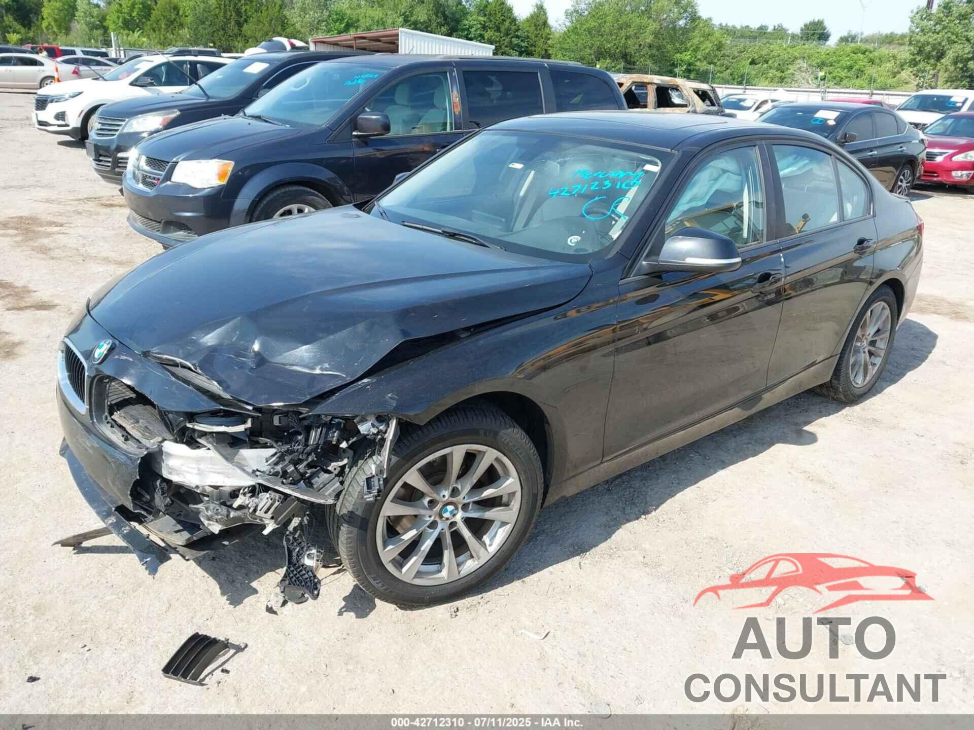 BMW 320I 2018 - WBA8E1G56JNU92529