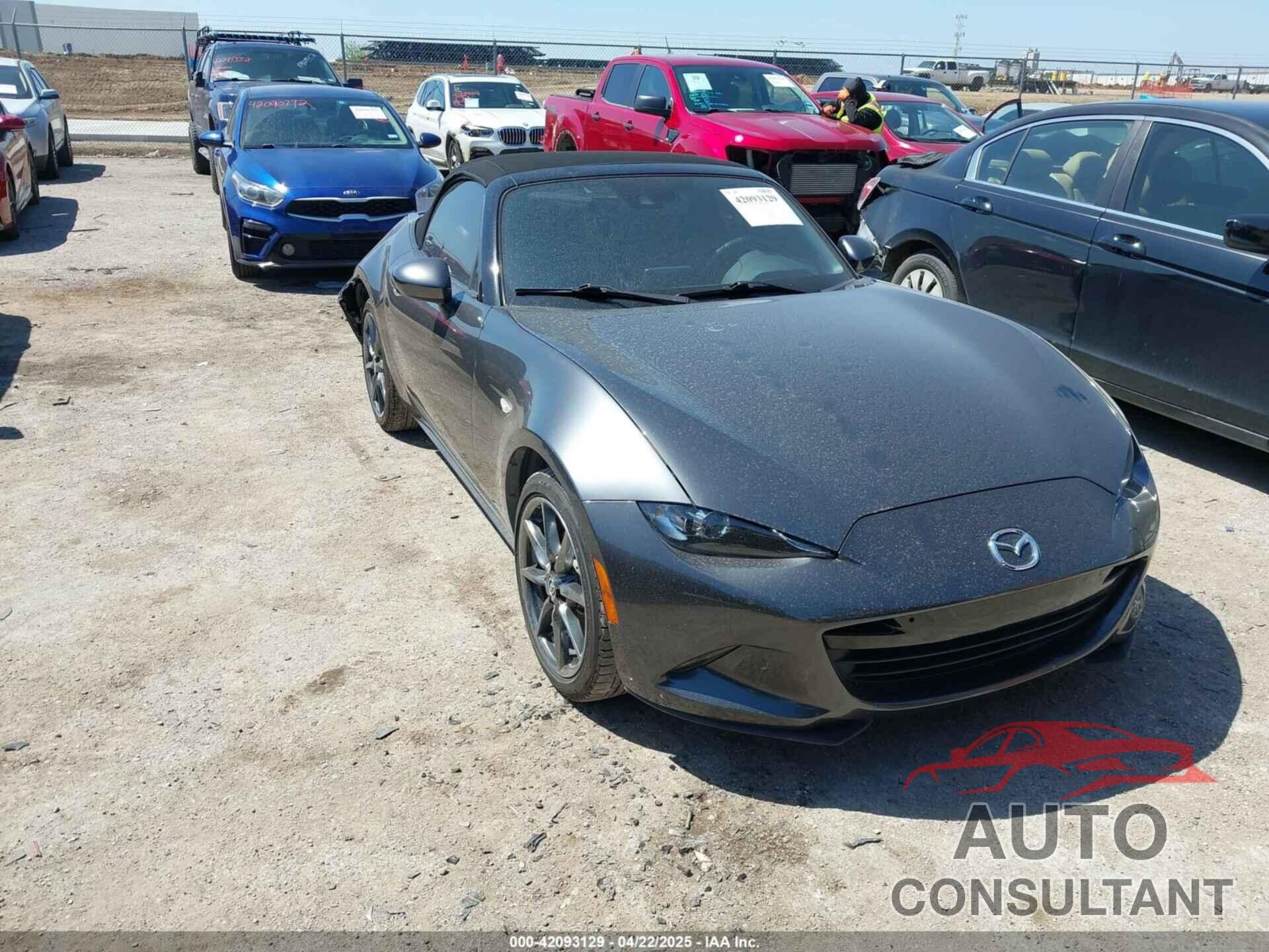 MAZDA MX-5 MIATA 2020 - JM1NDAD70L0414326
