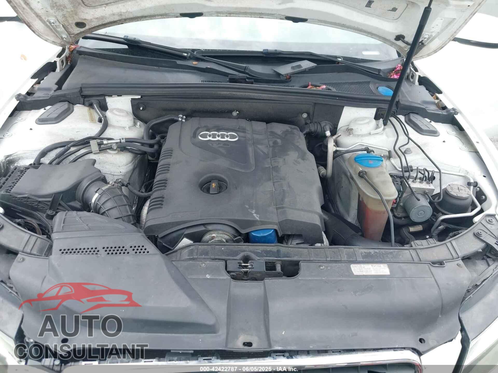AUDI A5 2012 - WAULFAFR9CA001439