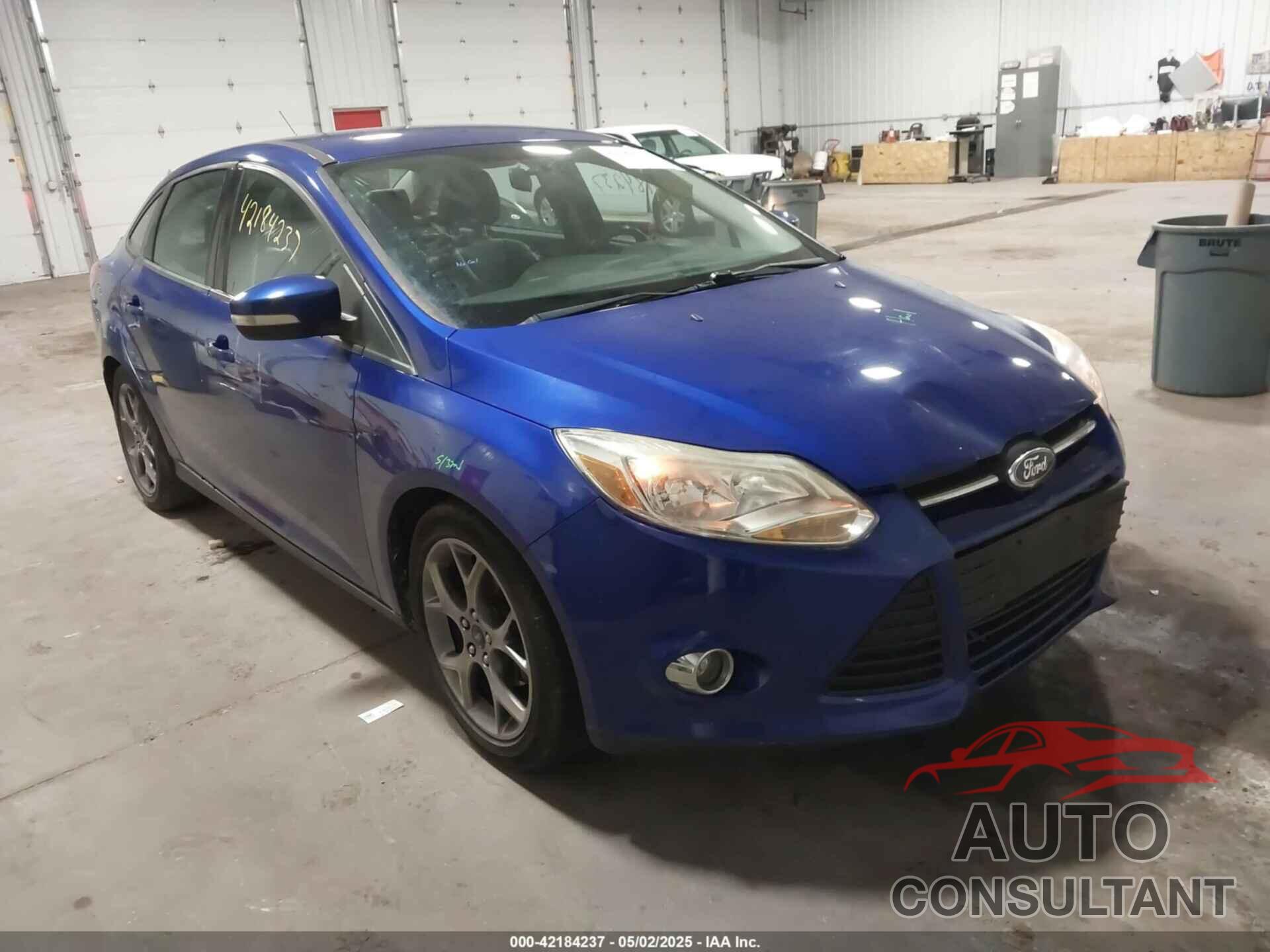 FORD FOCUS 2014 - 1FADP3F23EL176124