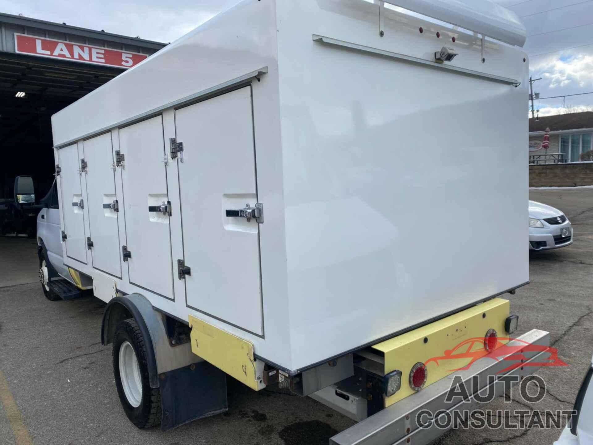 FORD E-450 CUTAWAY 2019 - 1FDXE4FS4KDC16859