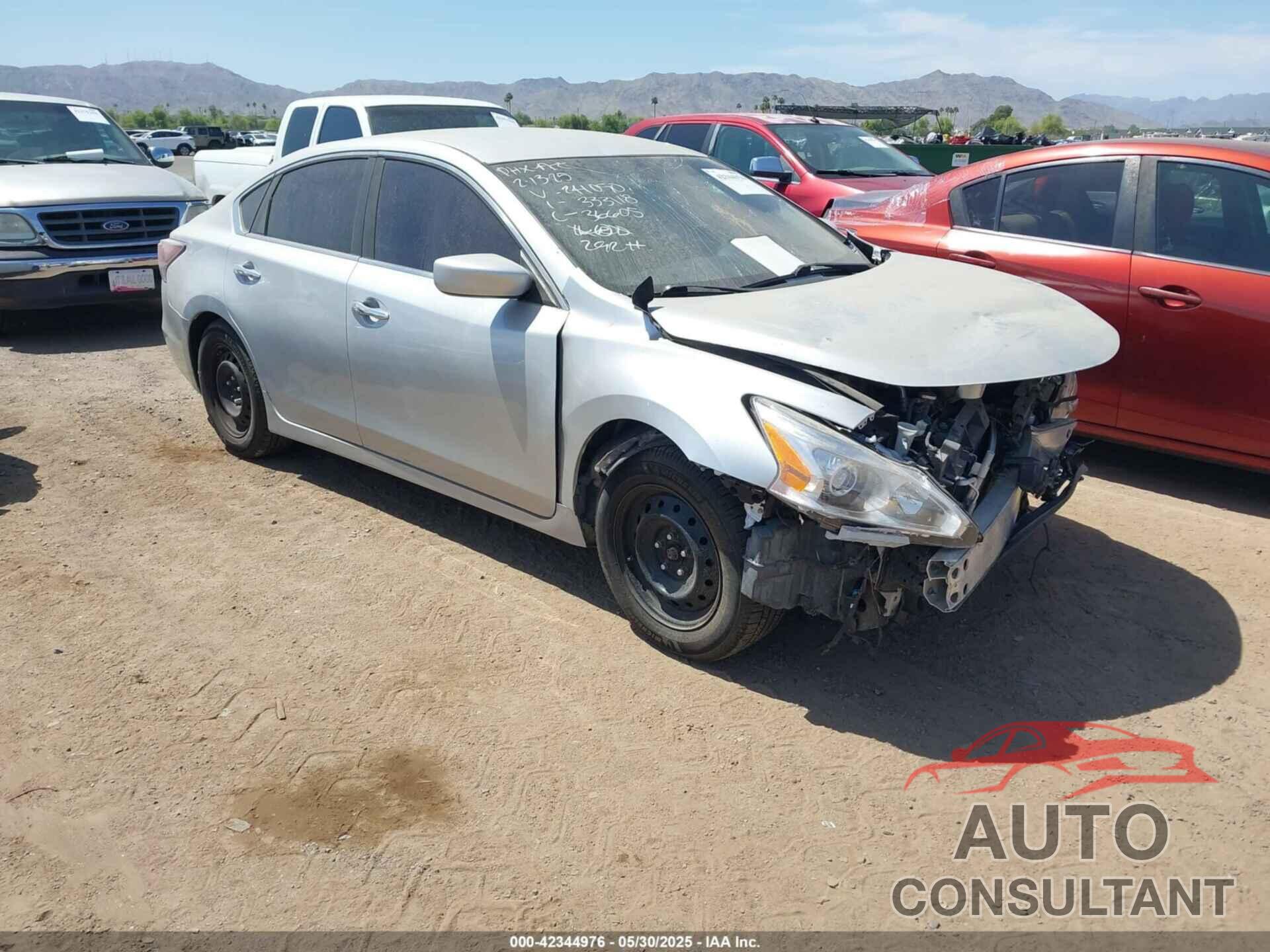 NISSAN ALTIMA 2015 - 1N4AL3AP5FC241090