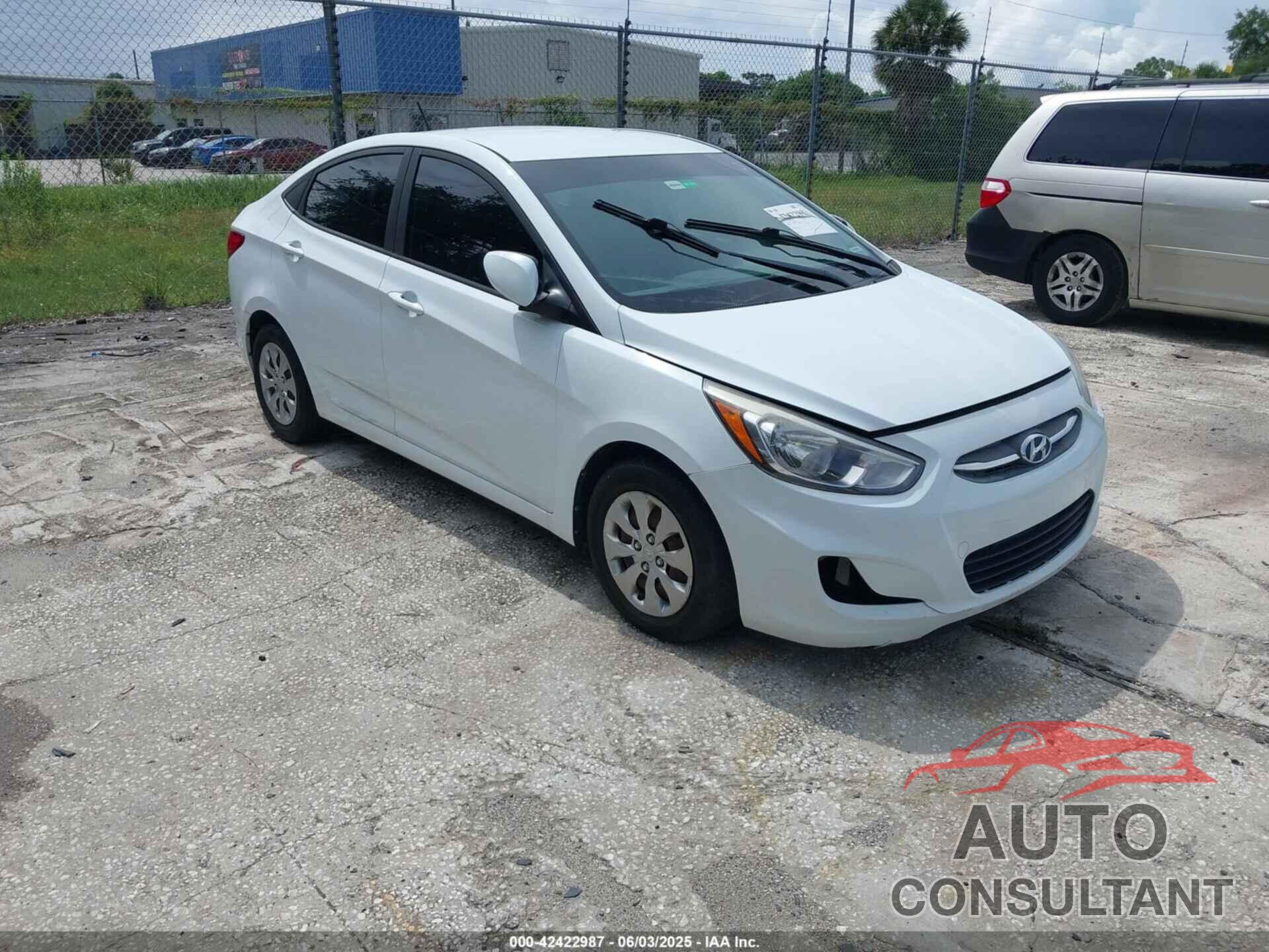 HYUNDAI ACCENT 2017 - KMHCT4AE2HU204014