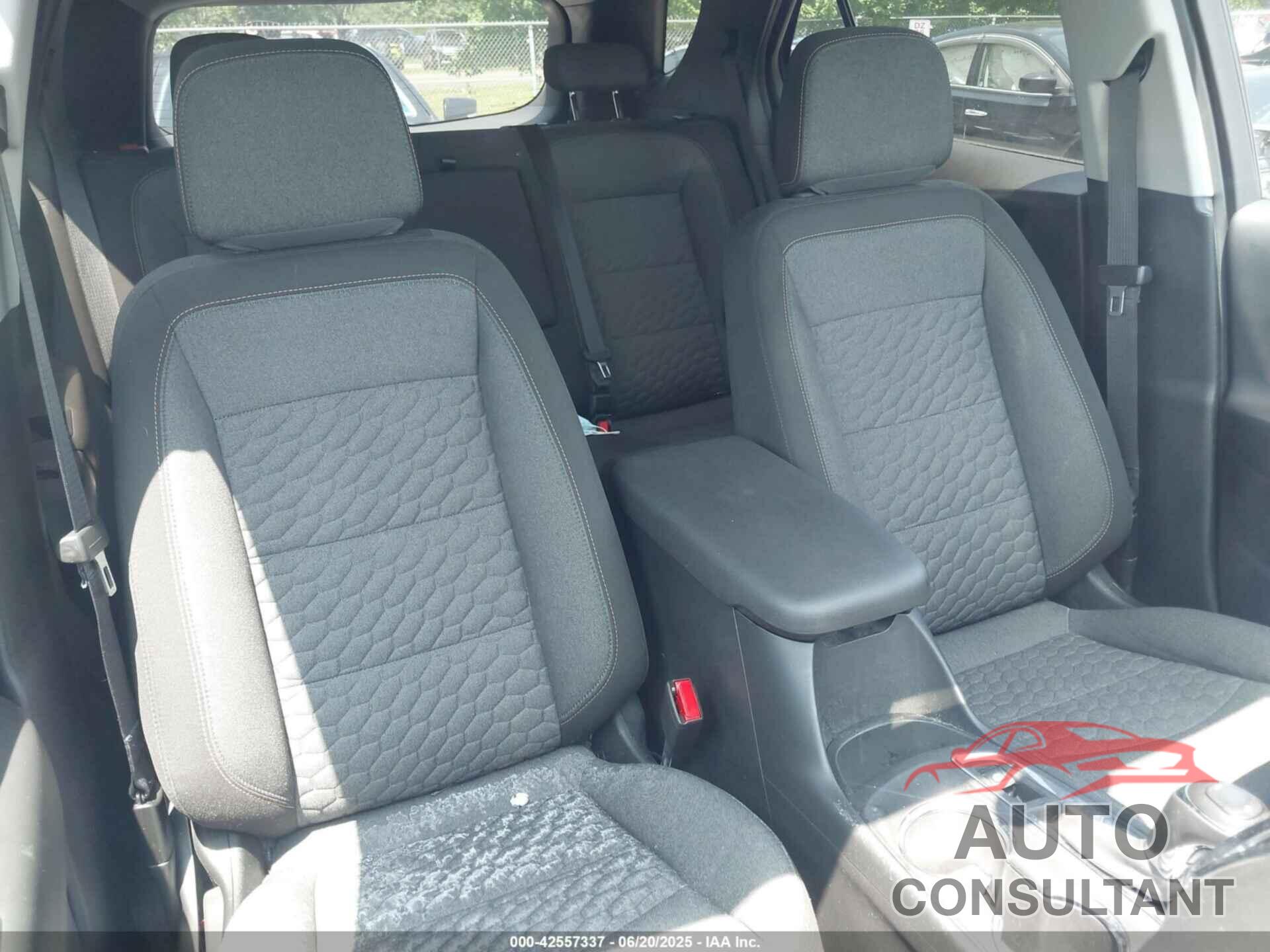 CHEVROLET EQUINOX 2019 - 3GNAXVEXXKL144669