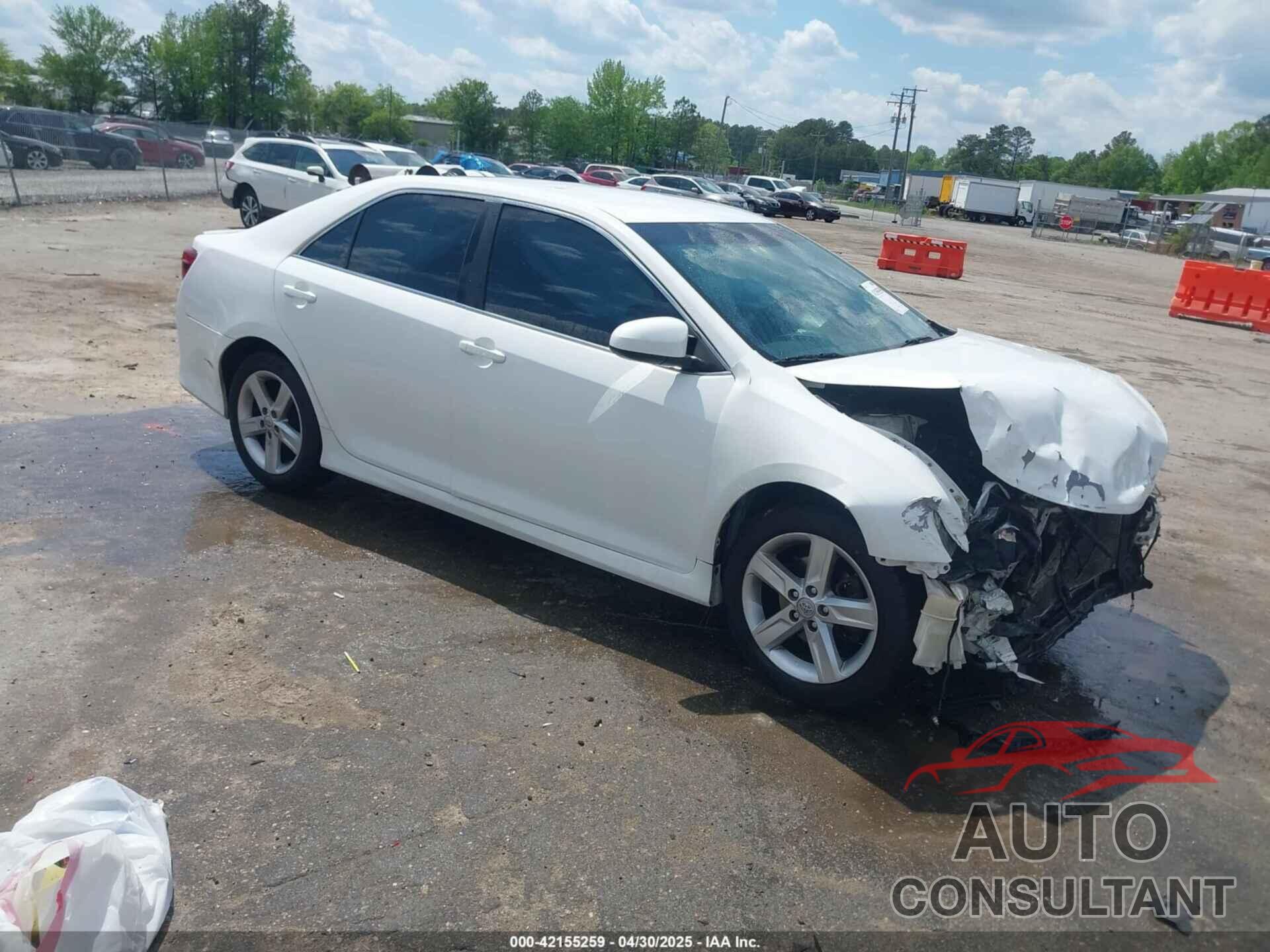 TOYOTA CAMRY 2013 - 4T1BF1FK3DU657018