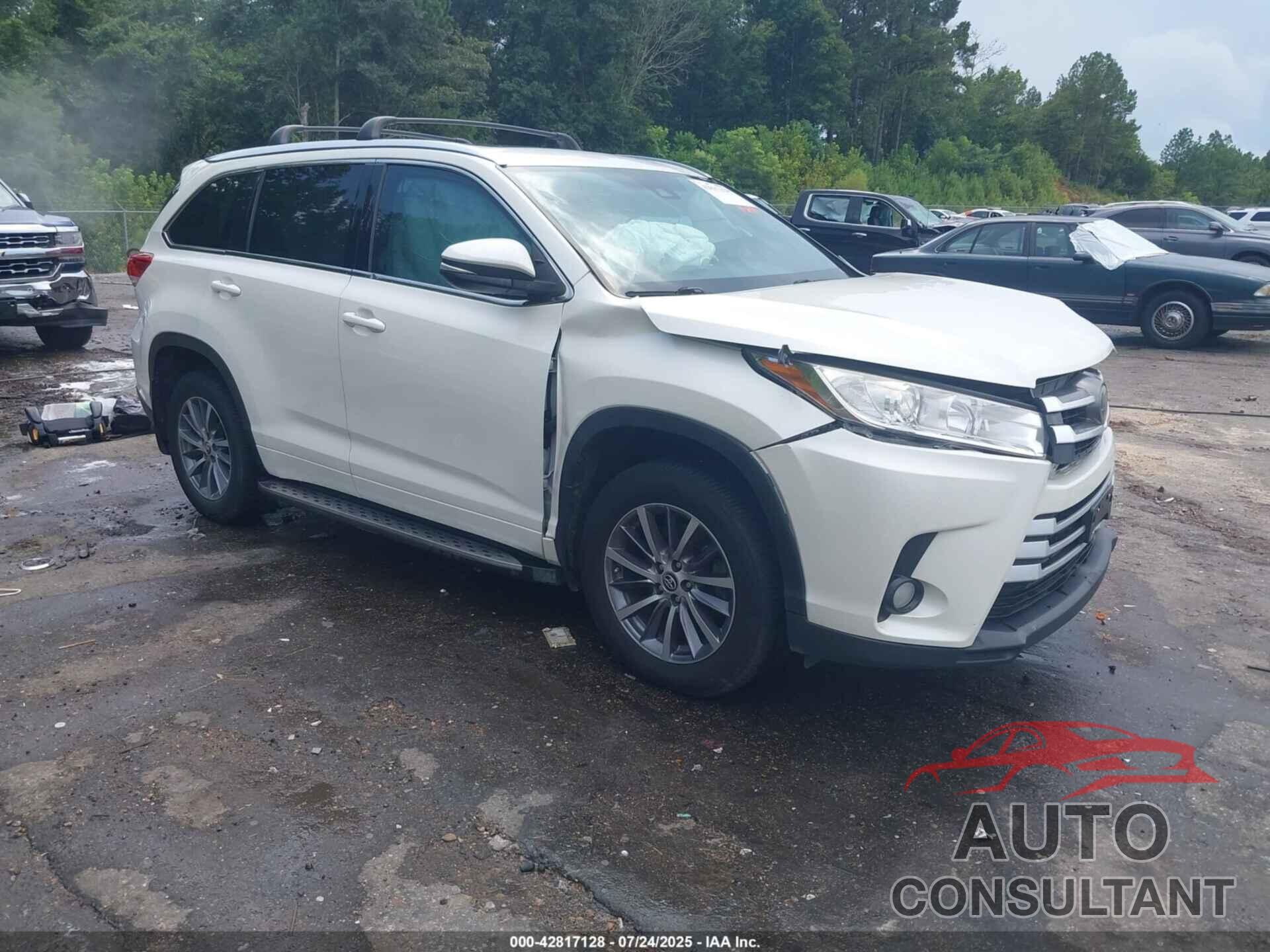 TOYOTA HIGHLANDER 2017 - 5TDKZRFH4HS518783