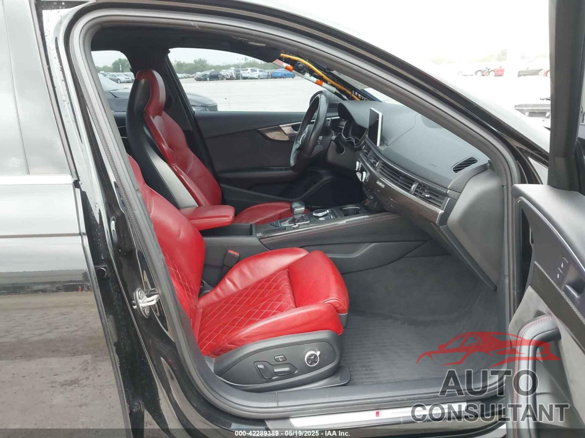 AUDI S4 2018 - WAUB4AF40JA164810
