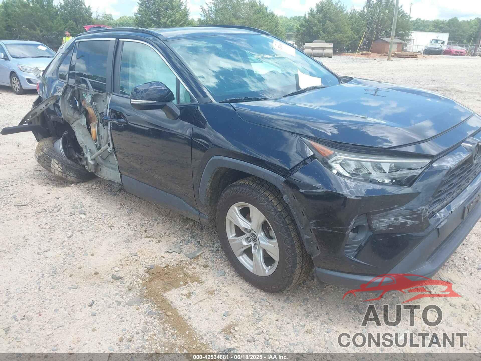 TOYOTA RAV4 2019 - 2T3P1RFV5KW051706