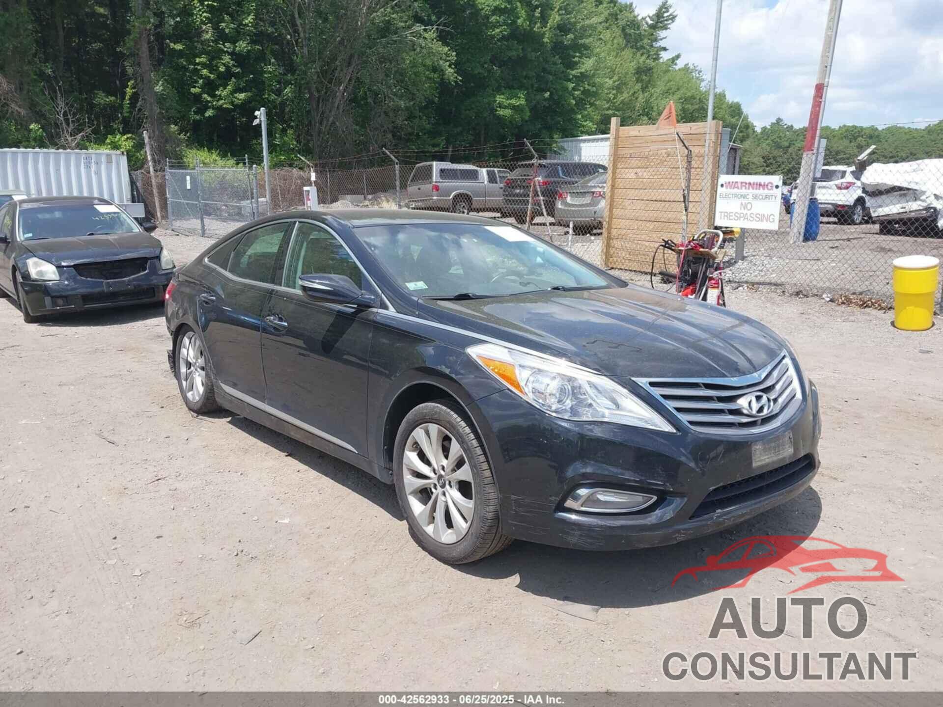 HYUNDAI AZERA 2012 - KMHFG4JG2CA133104