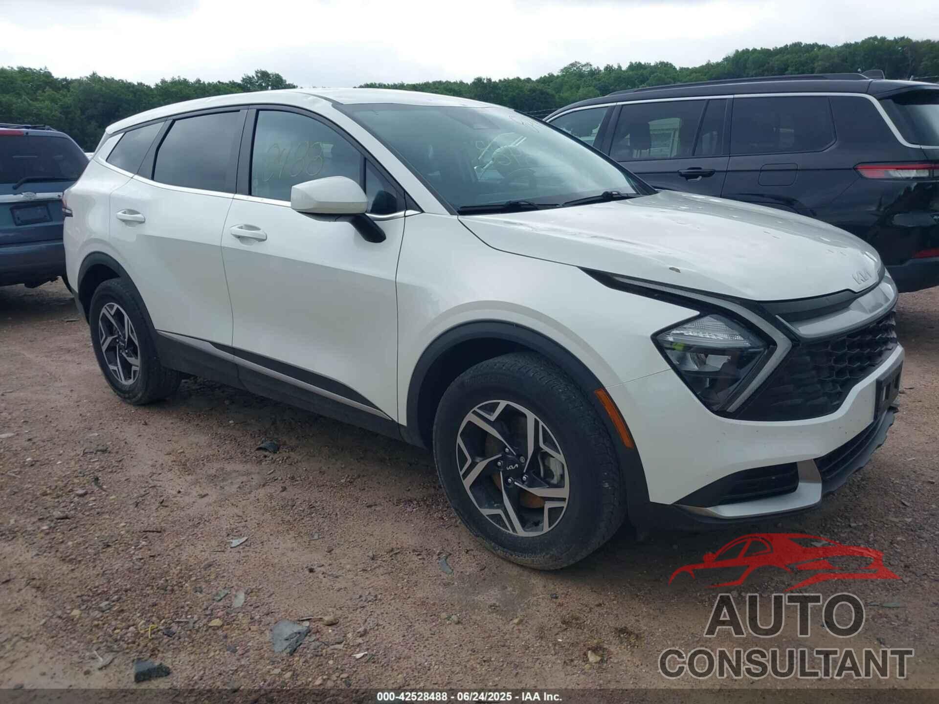 KIA SPORTAGE 2023 - KNDPUCAF0P7058053