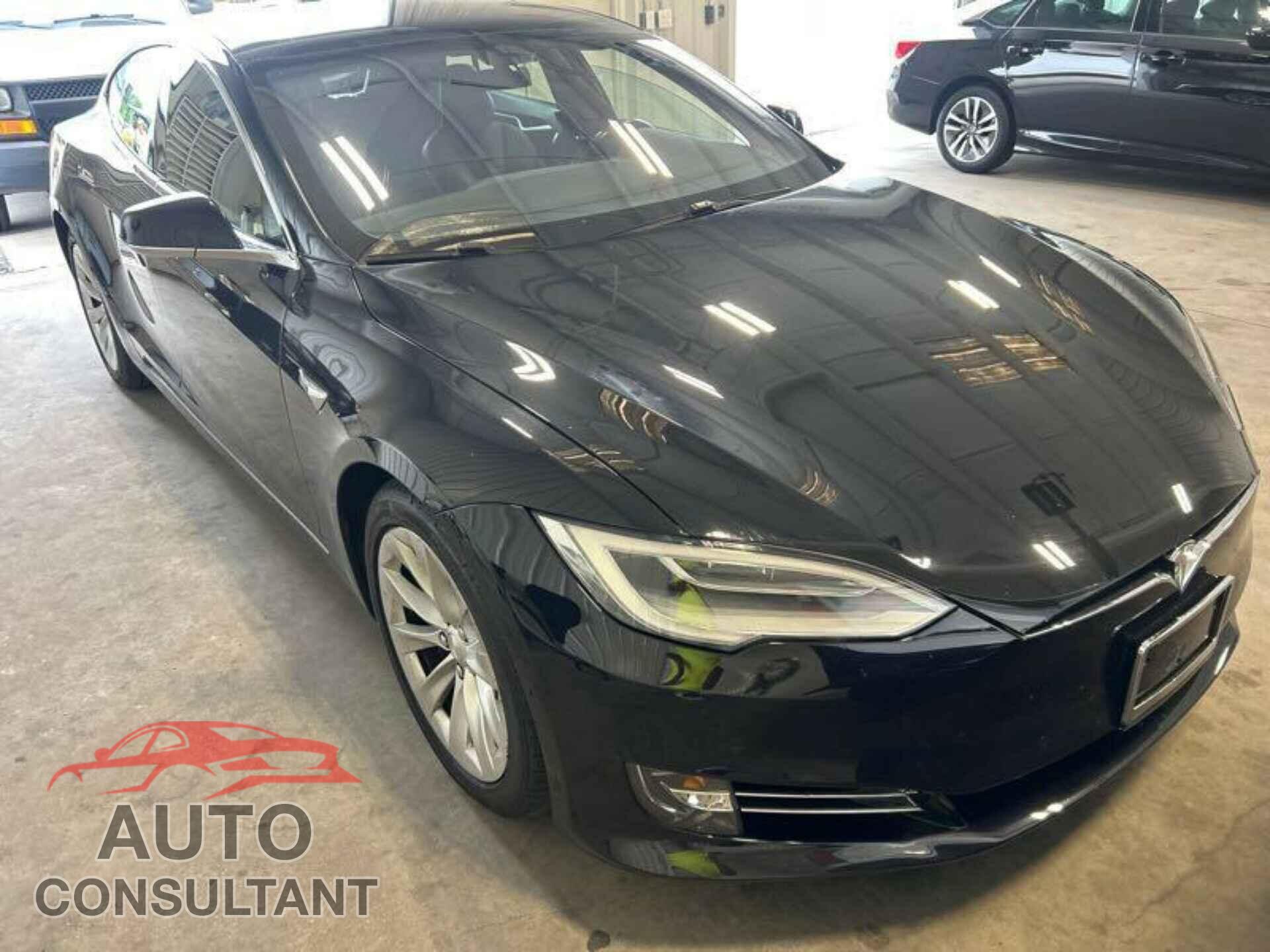 TESLA MODEL S 2017 - 5YJSA1E23HF191643