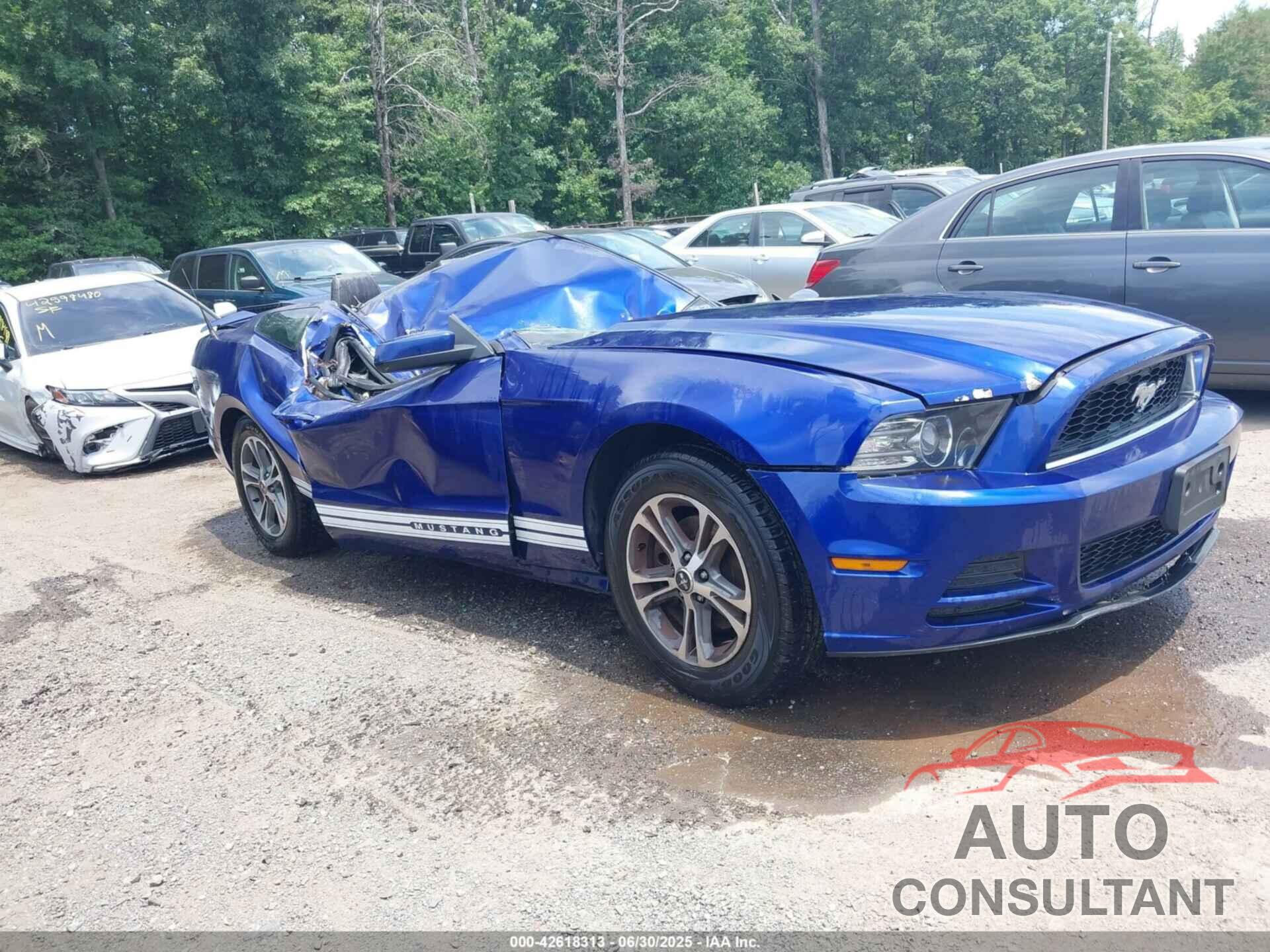 FORD MUSTANG 2013 - 1ZVBP8AM7D5261474