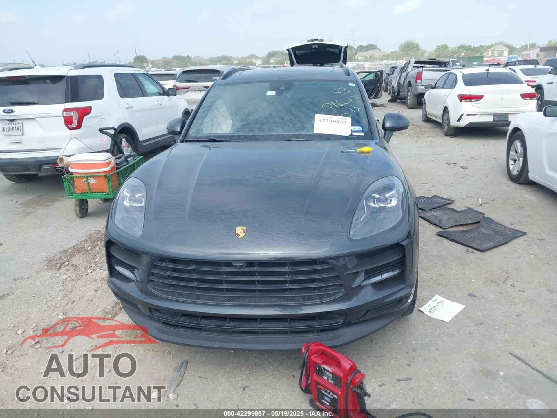 PORSCHE MACAN 2021 - WP1AA2A55MLB07555