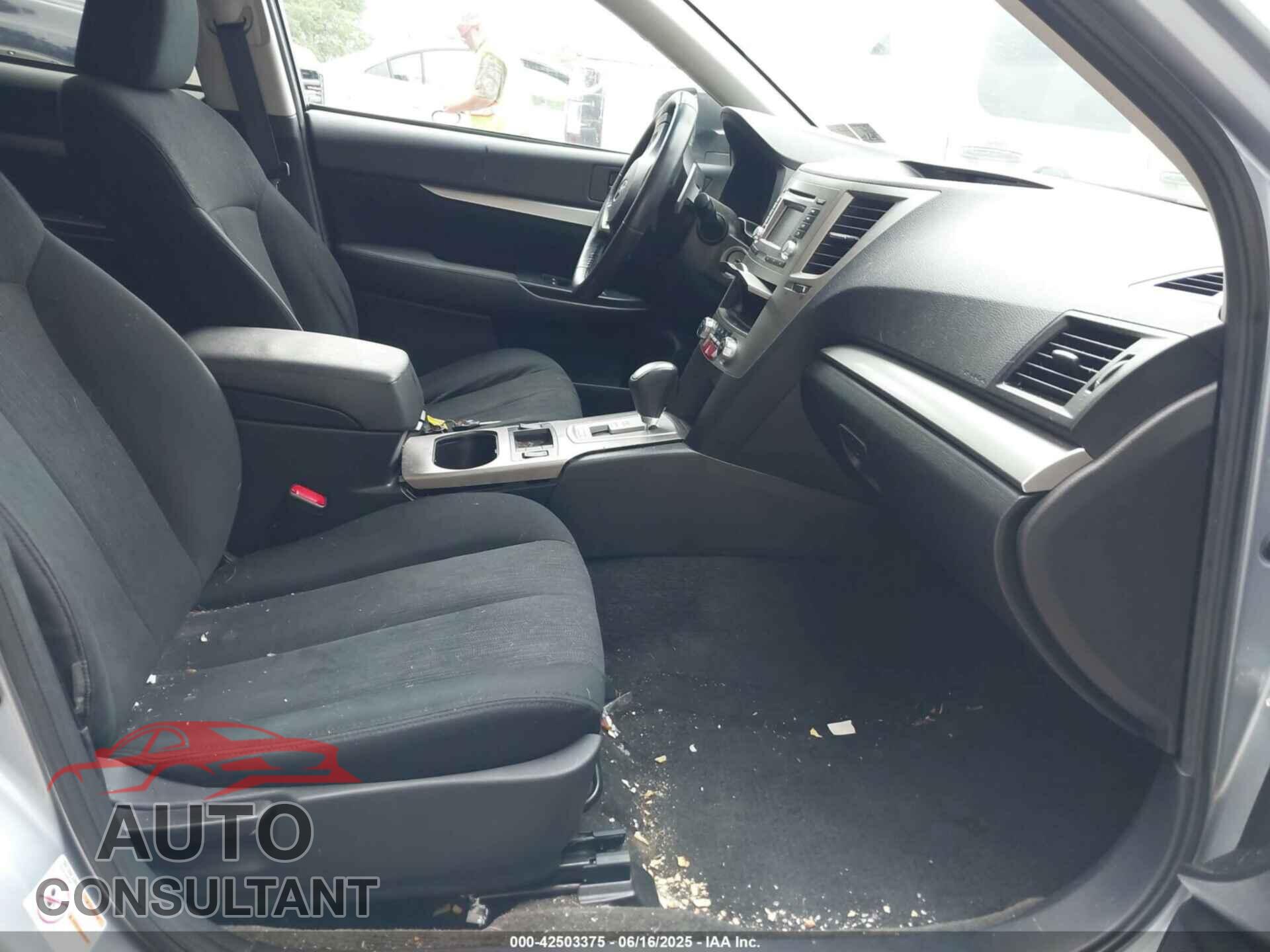 SUBARU OUTBACK 2014 - 4S4BRBCC4E3304904