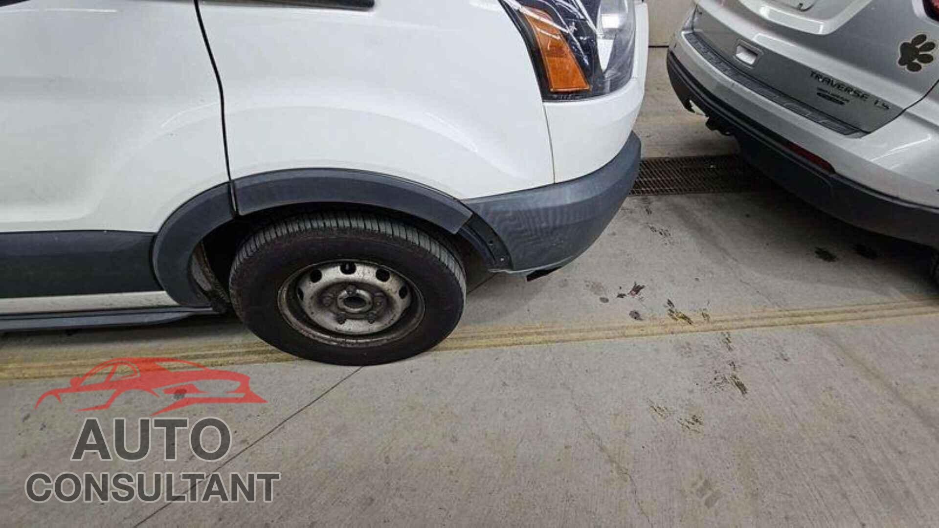 FORD TRANSIT 2017 - 1FTYE1YM5HKA76802