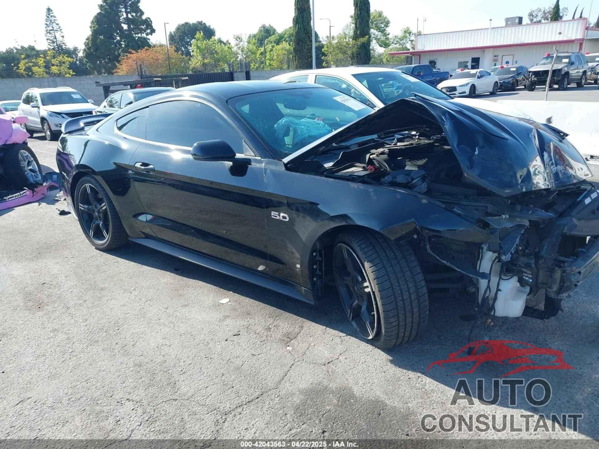FORD MUSTANG 2017 - 1FA6P8CF8H5210452