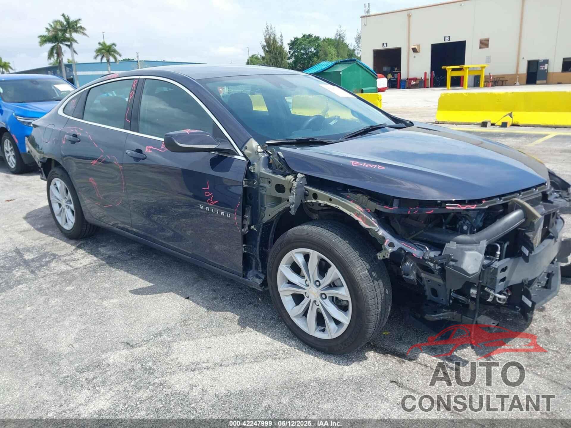 CHEVROLET MALIBU 2025 - 1G1ZD5ST8SF134246
