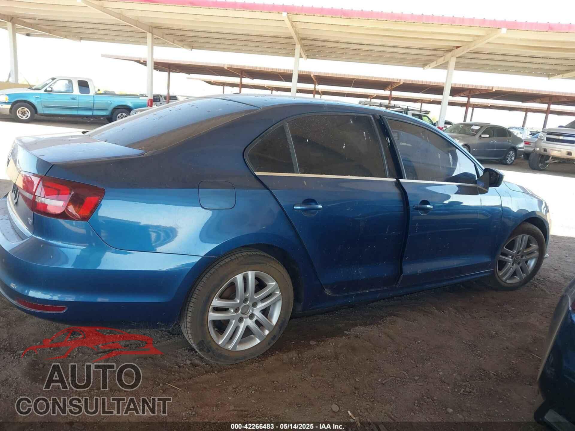 VOLKSWAGEN JETTA 2017 - 3VW2B7AJ2HM317559