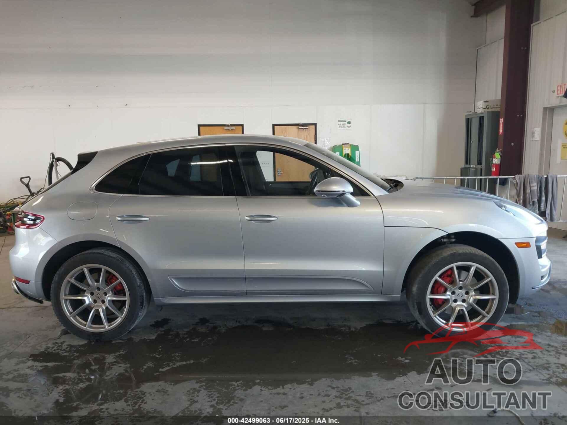 PORSCHE MACAN 2017 - WP1AF2A53HLB60570