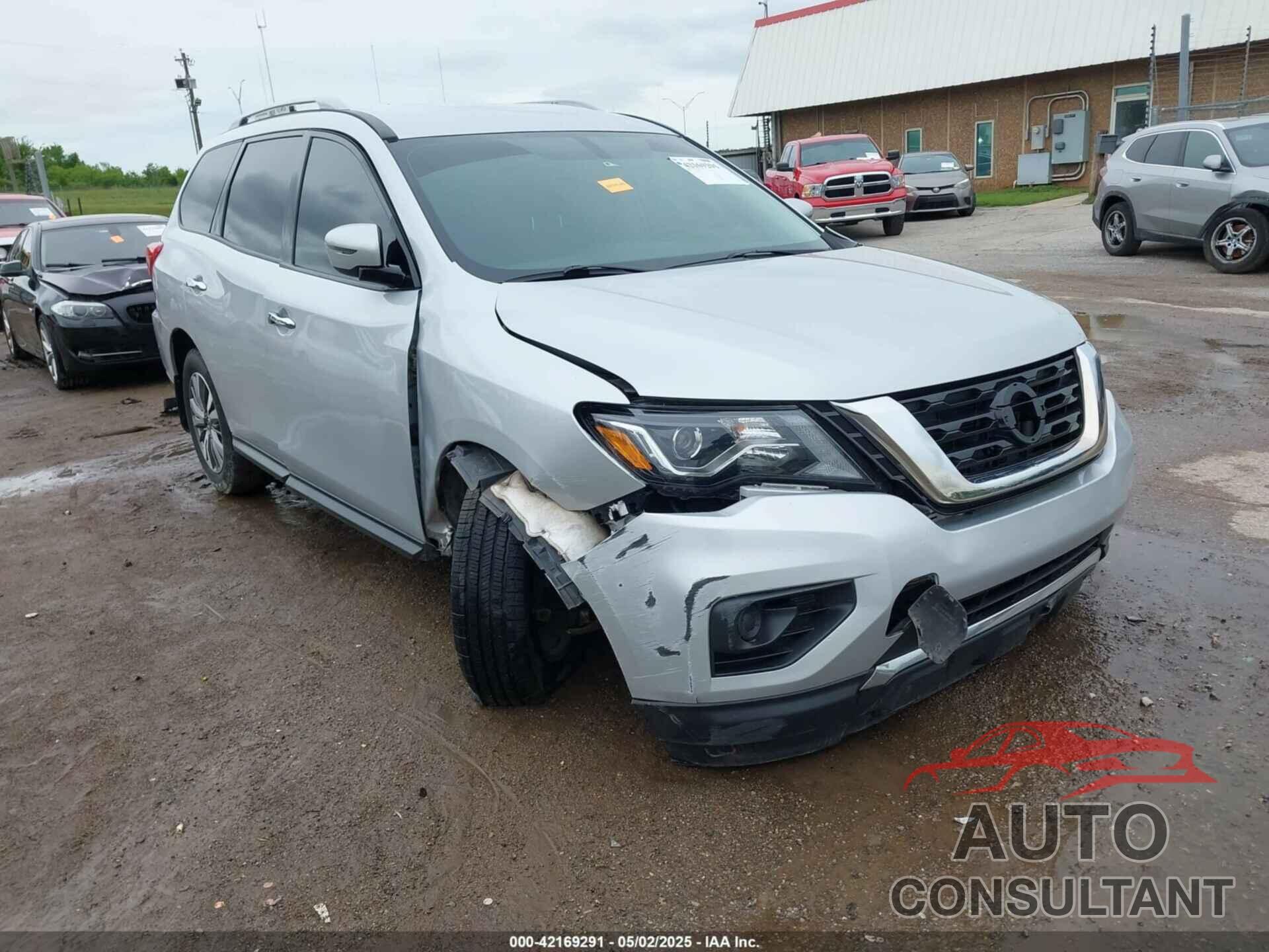 NISSAN PATHFINDER 2019 - 5N1DR2MN8KC640138