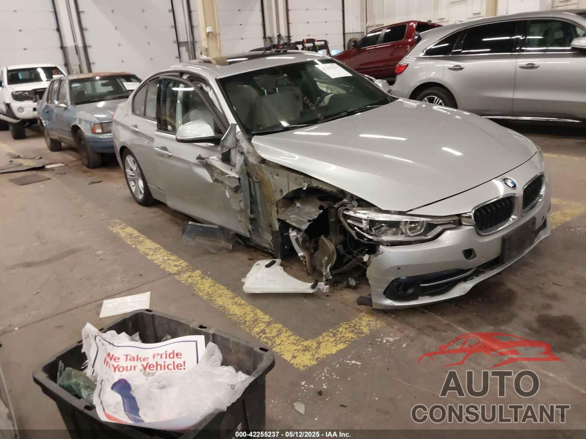 BMW 328I 2016 - WBA8E3G59GNU03637