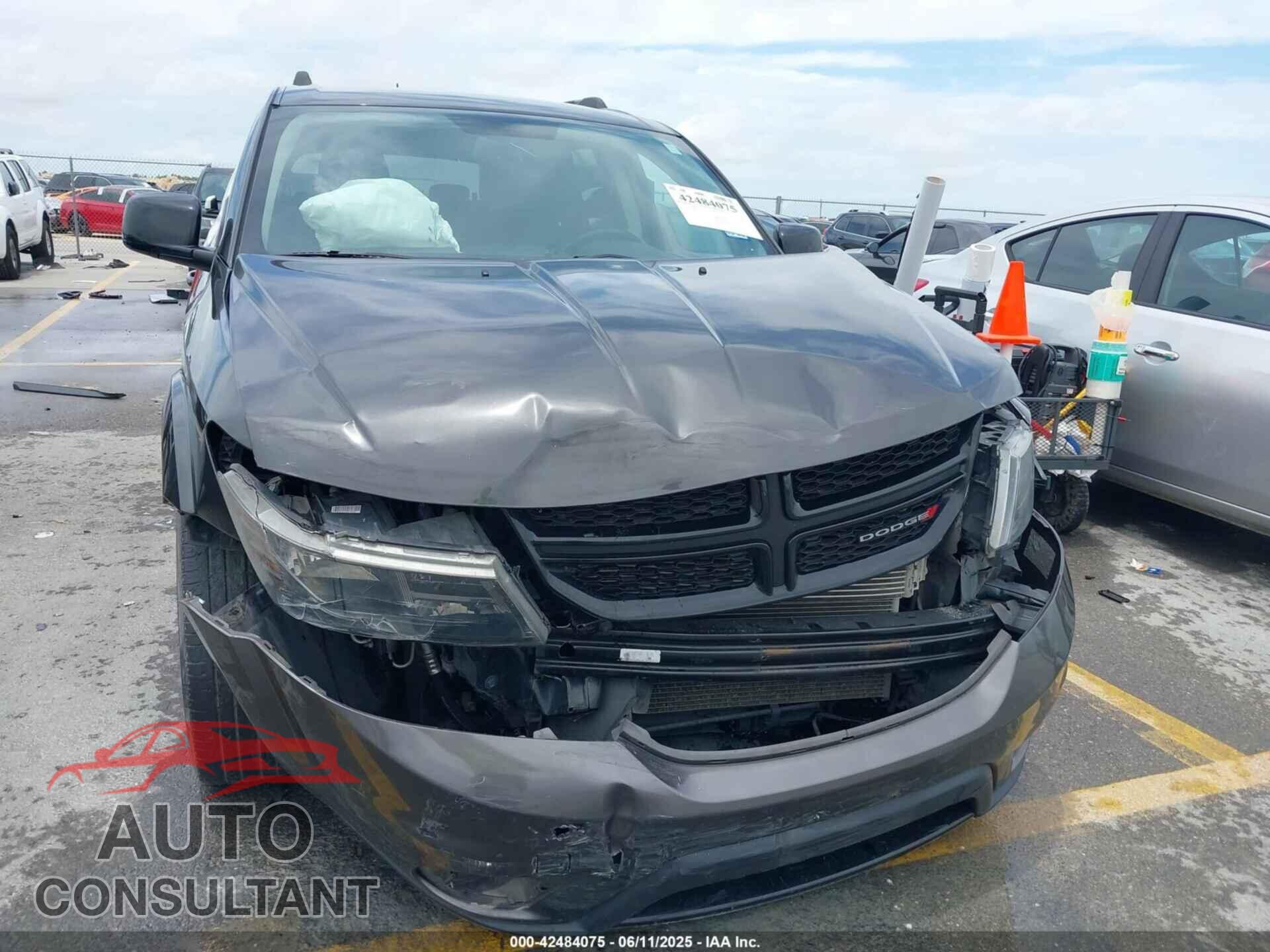 DODGE JOURNEY 2017 - 3C4PDCBB8HT559281