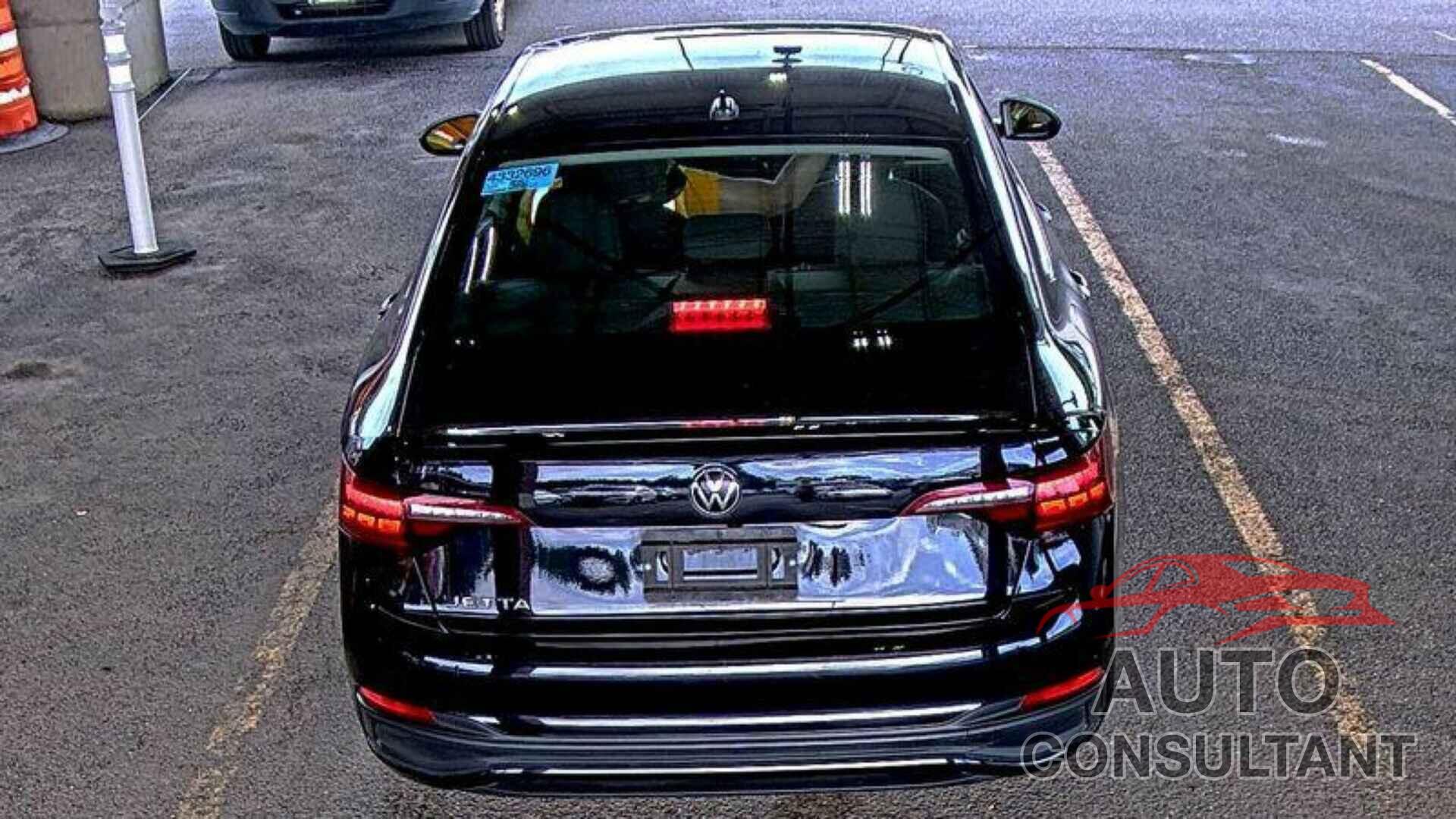 VOLKSWAGEN JETTA 2024 - 3VW5M7BUXRM051497
