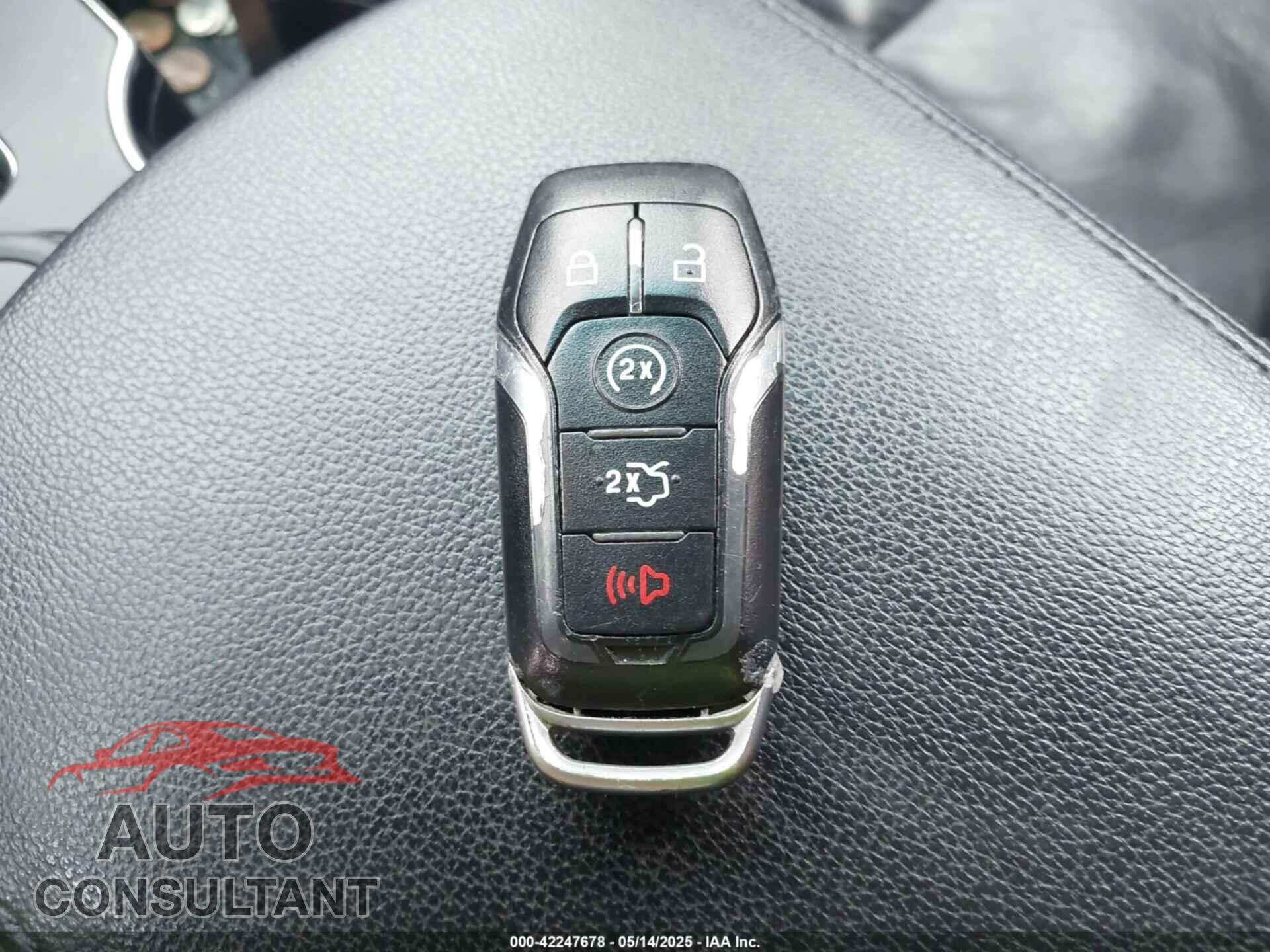 FORD EXPLORER 2016 - 1FM5K8D82GGA23923