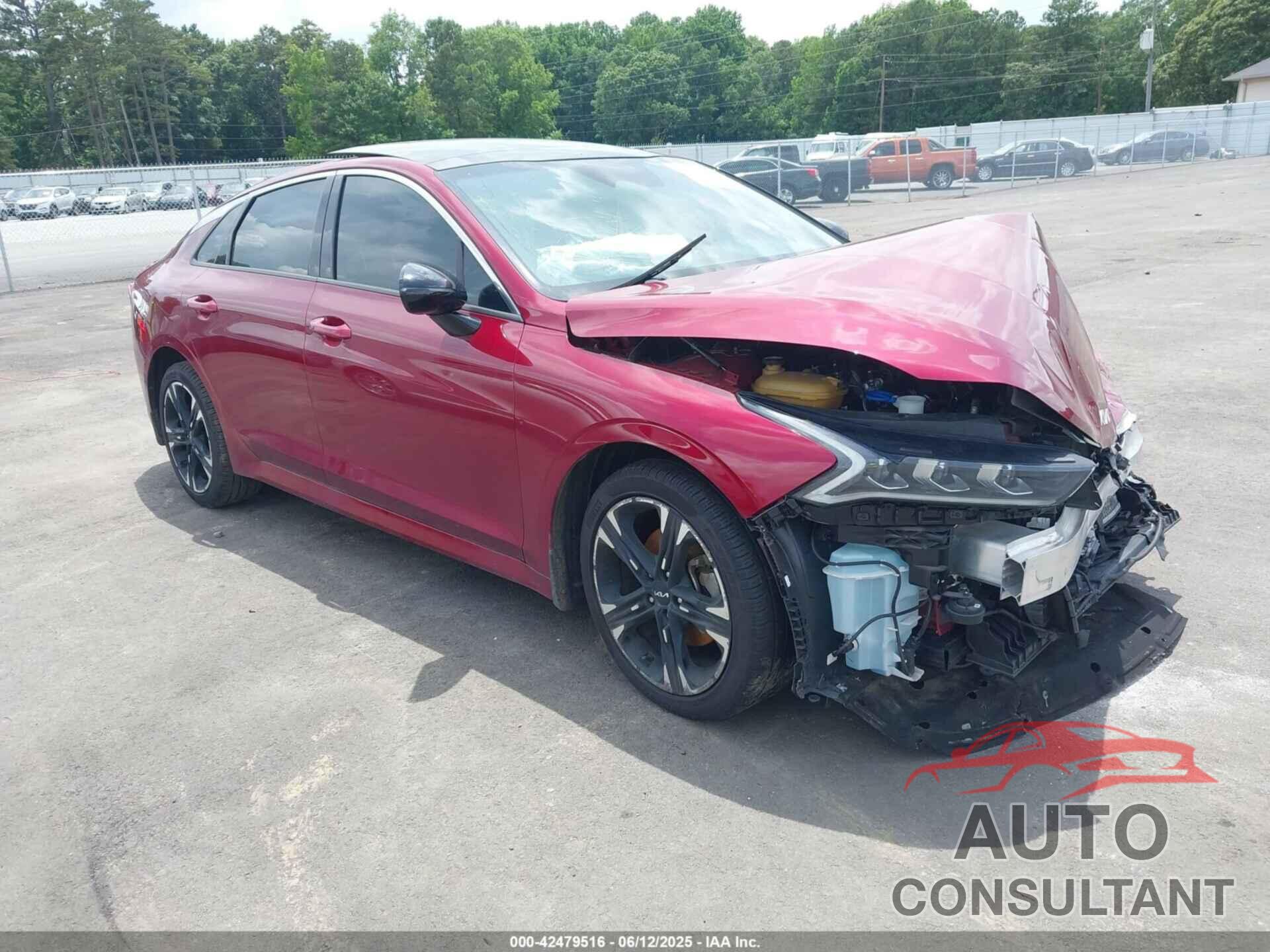 KIA K5 2022 - 5XXG64J20NG098599