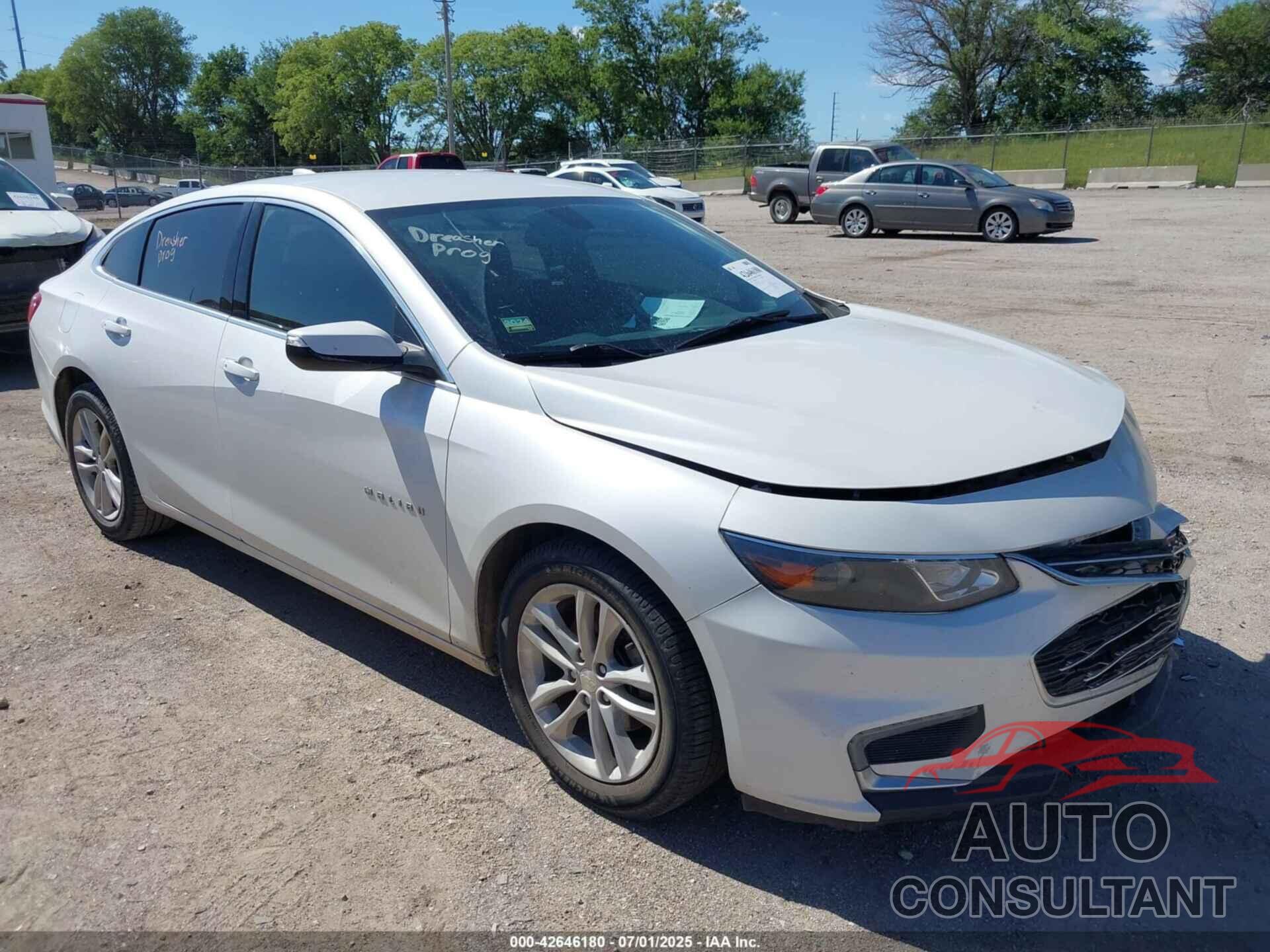 CHEVROLET MALIBU 2018 - 1G1ZD5ST1JF256087