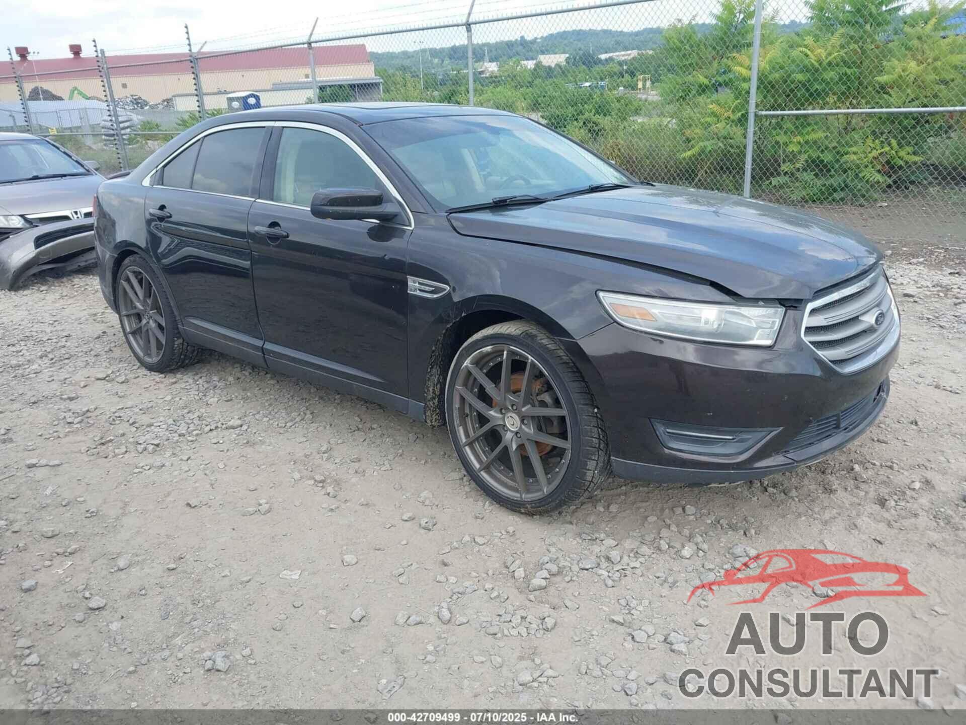 FORD TAURUS 2013 - 1FAHP2E88DG147808