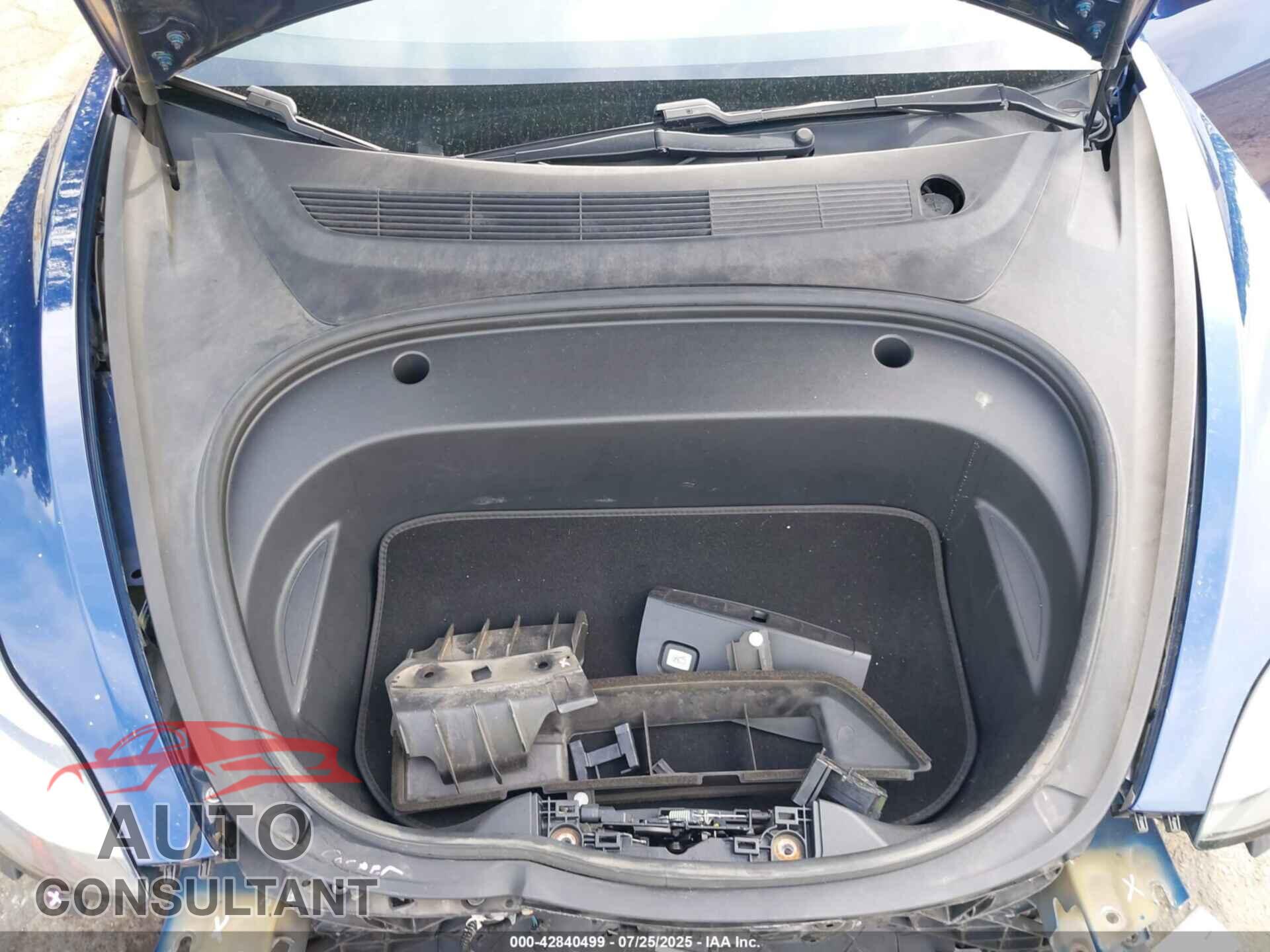 TESLA MODEL 3 2019 - 5YJ3E1EB2KF387539