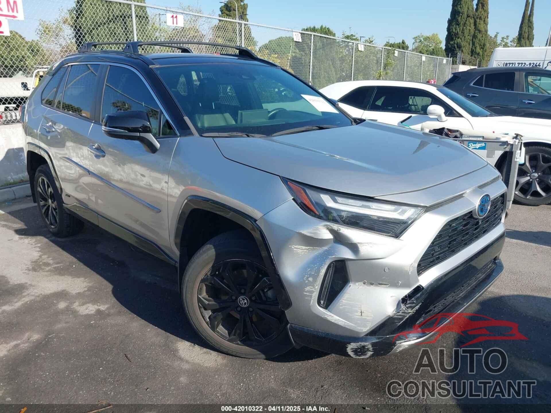 TOYOTA RAV4 HYBRID 2022 - JTME6RFV6NJ020668