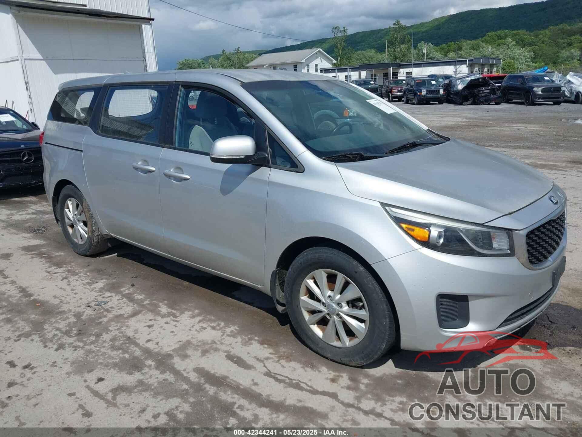 KIA SEDONA 2015 - KNDMA5C17F6025712