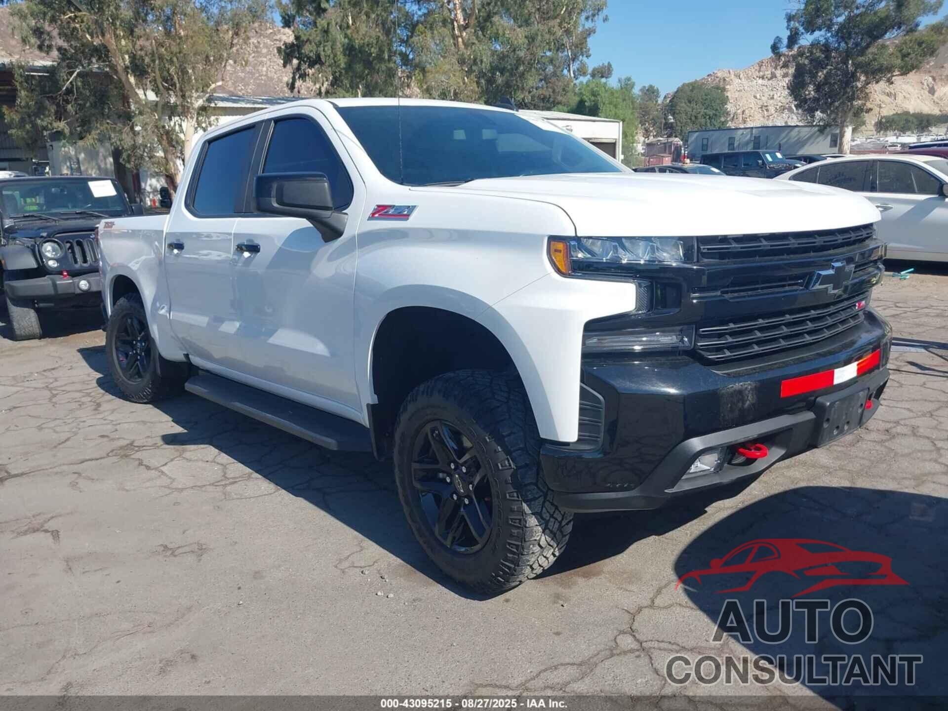 CHEVROLET SILVERADO 1500 LTD 2022 - 1GCPYFEDXNZ206659