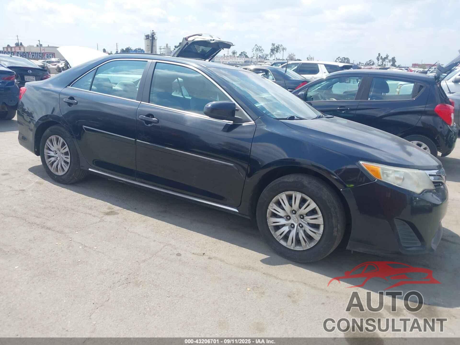 TOYOTA CAMRY 2013 - 4T1BF1FK4DU248364