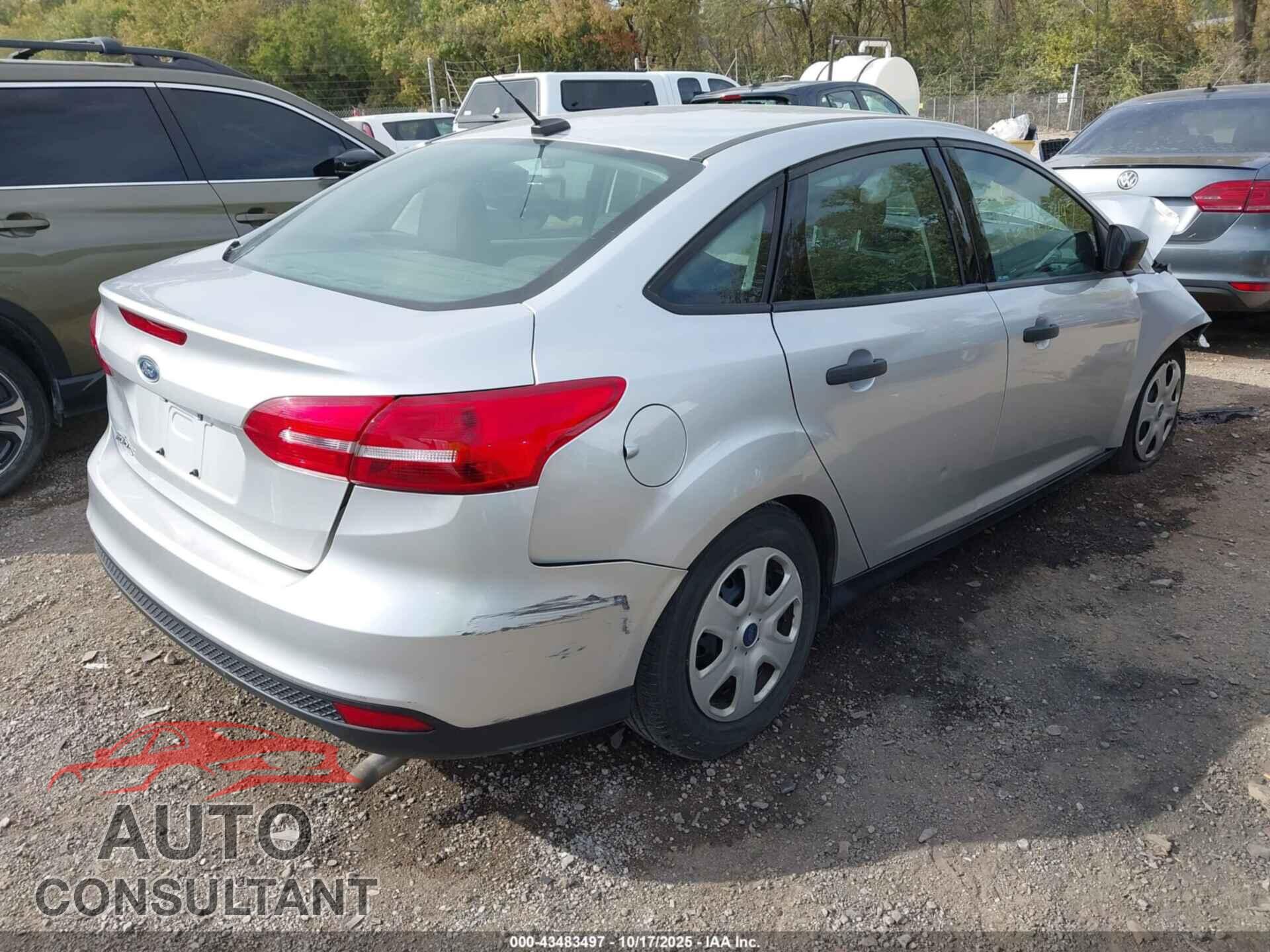 FORD FOCUS 2017 - 1FADP3E23HL253354