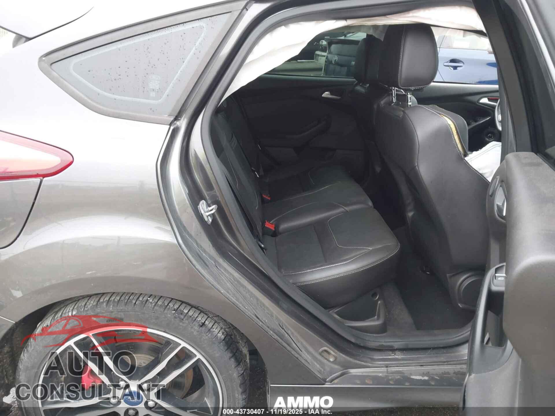 FORD FOCUS ST 2016 - 1FADP3L9XGL253365