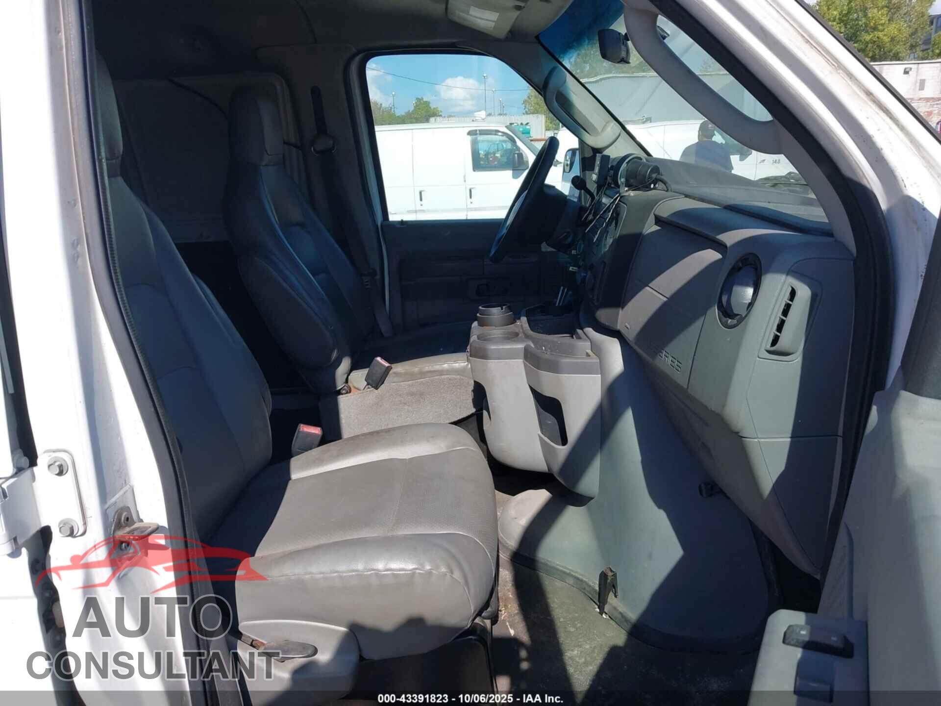 FORD E-150 2013 - 1FTNE1EL3DDA10813