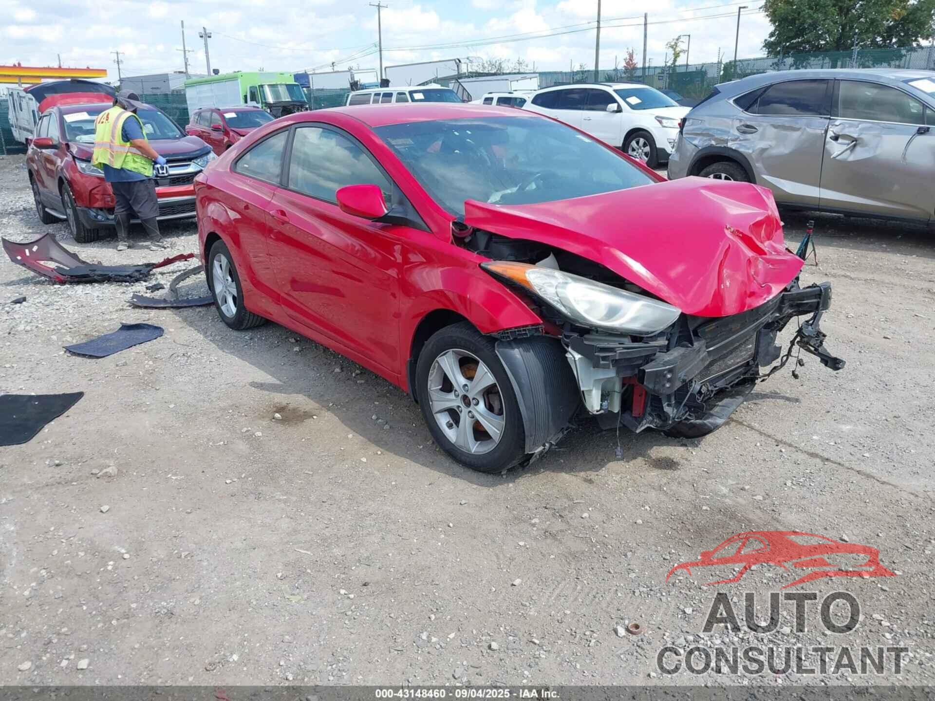 HYUNDAI ELANTRA 2013 - KMHDH6AE5DU012663