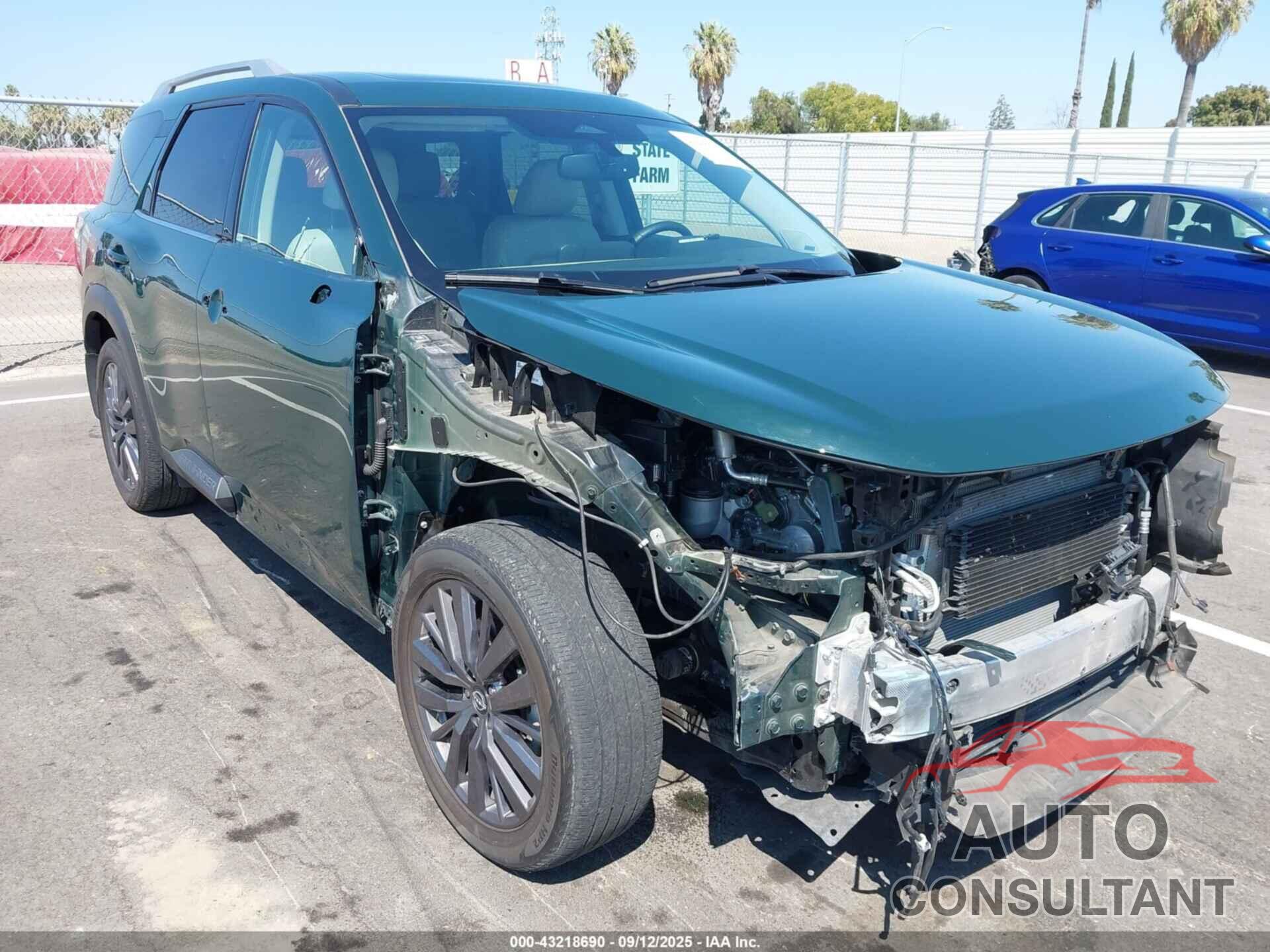 NISSAN PATHFINDER 2022 - 5N1DR3CB4NC267570