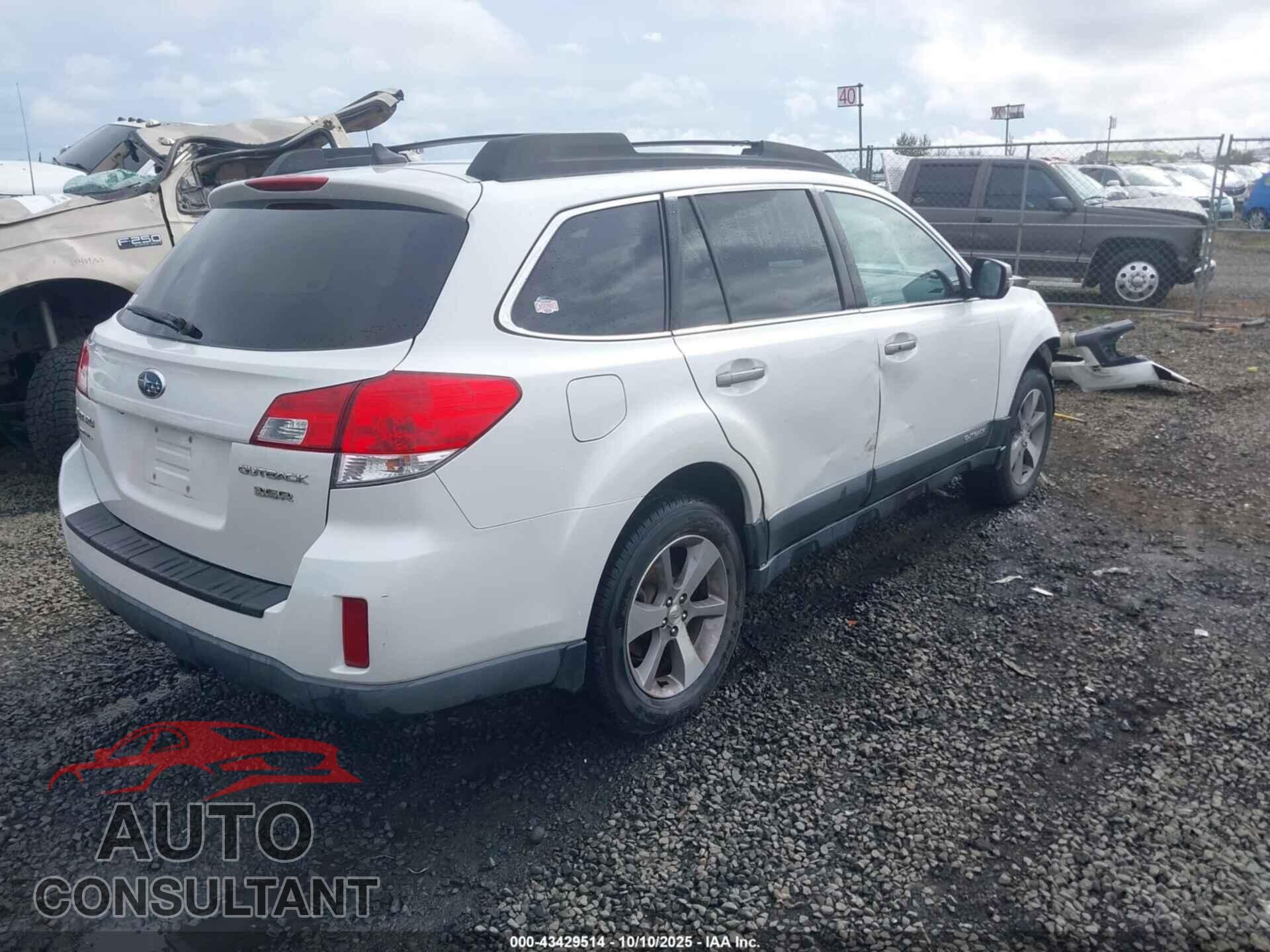 SUBARU OUTBACK 2013 - 4S4BRDSC3D2263618
