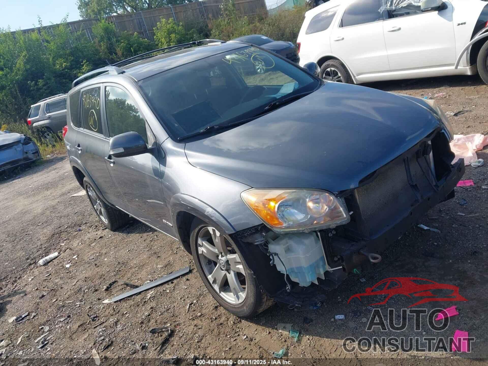 TOYOTA RAV4 2012 - JTMRF4DV1C5057155