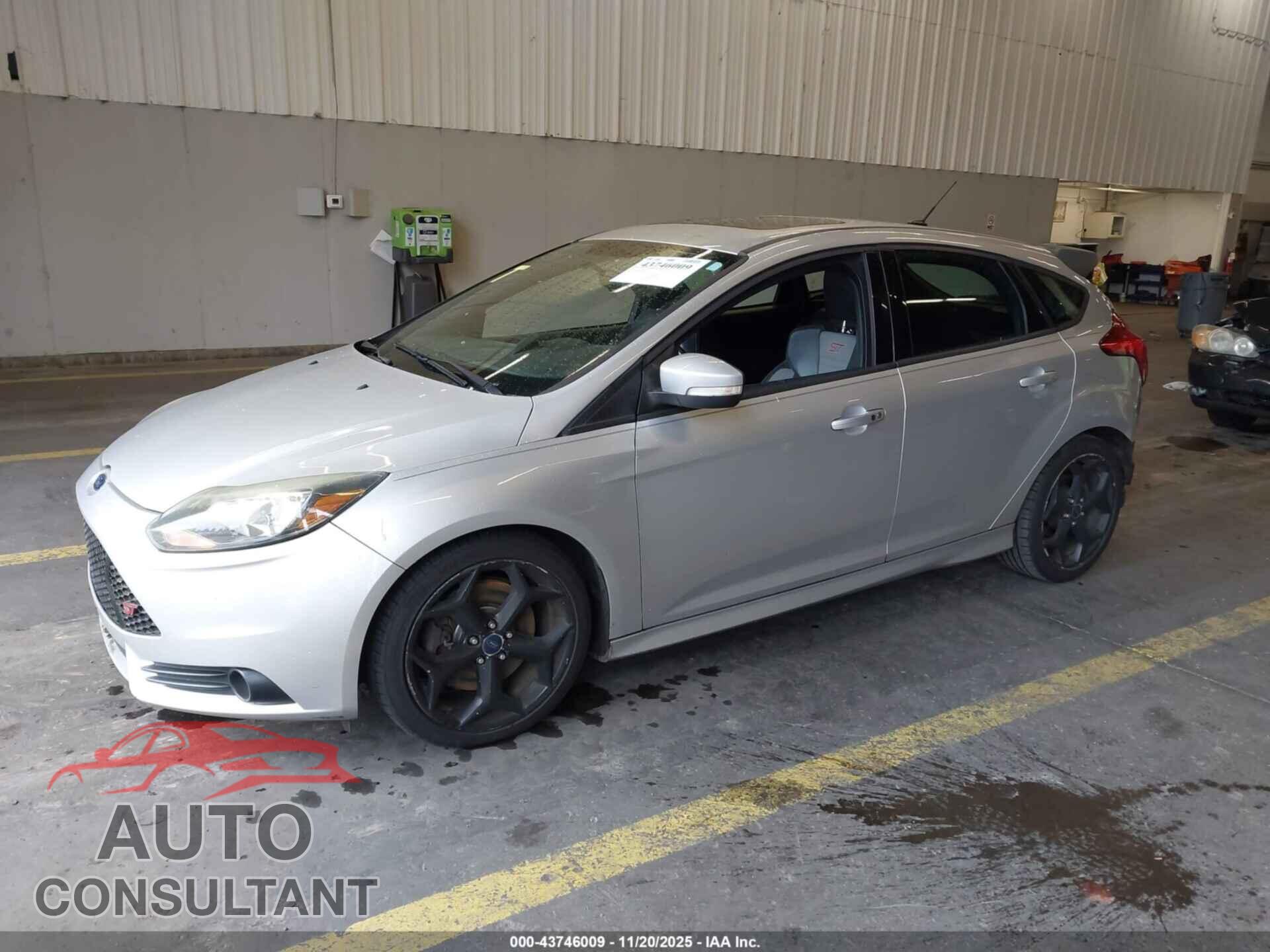 FORD FOCUS ST 2013 - 1FADP3L96DL192009