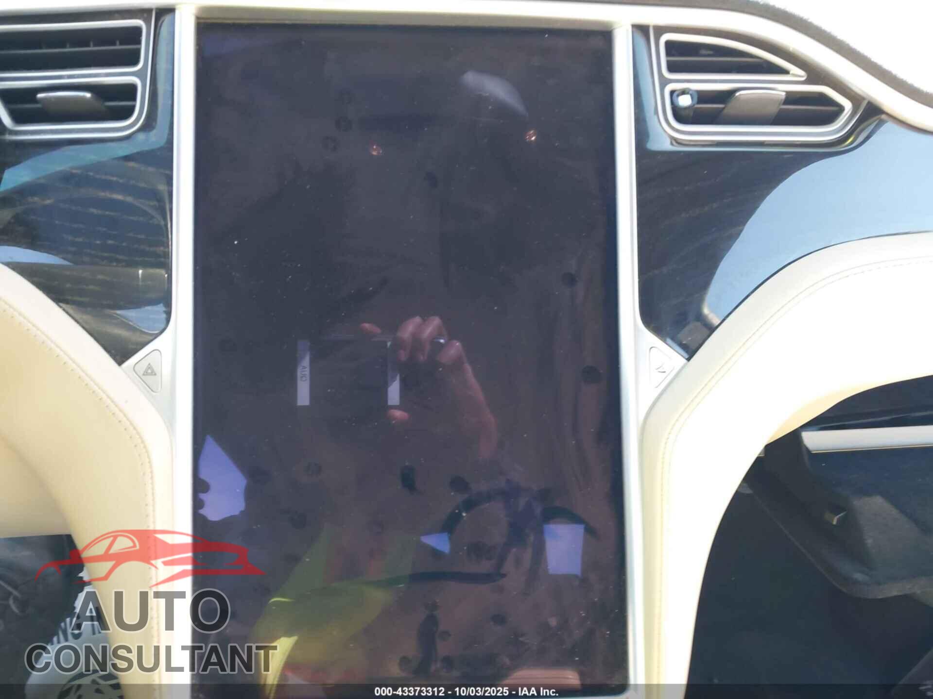 TESLA MODEL S 2017 - 5YJSA1E23HF186409