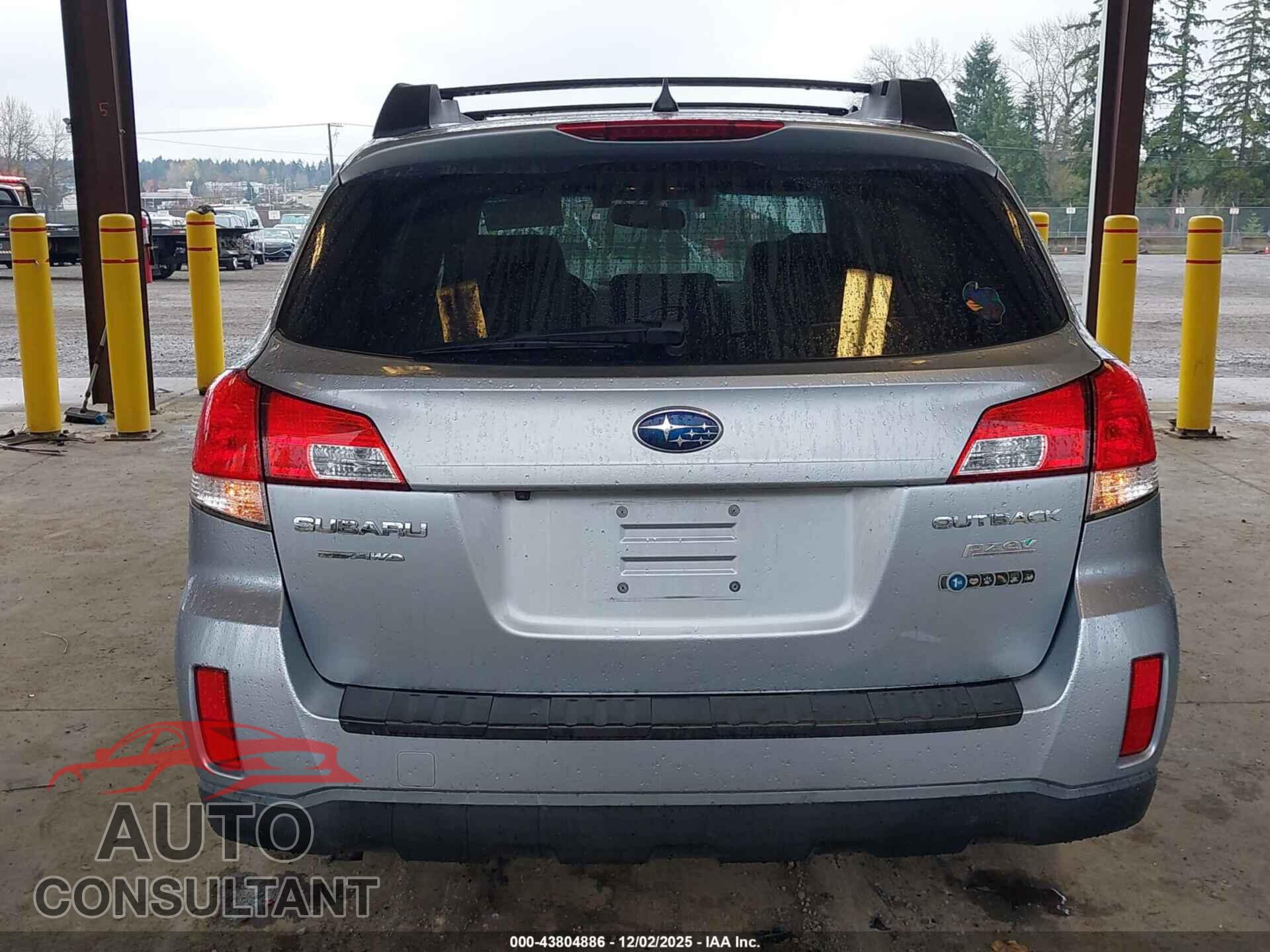 SUBARU OUTBACK 2013 - 4S4BRBPC1D3211833