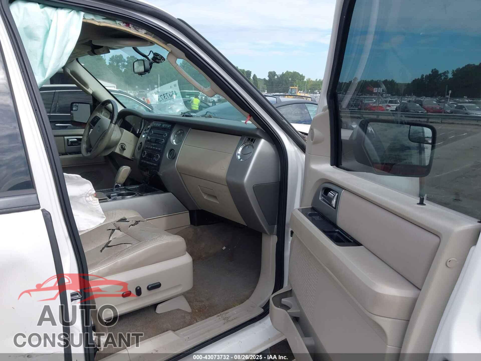 FORD EXPEDITION 2012 - 1FMJU2A56CEF04487