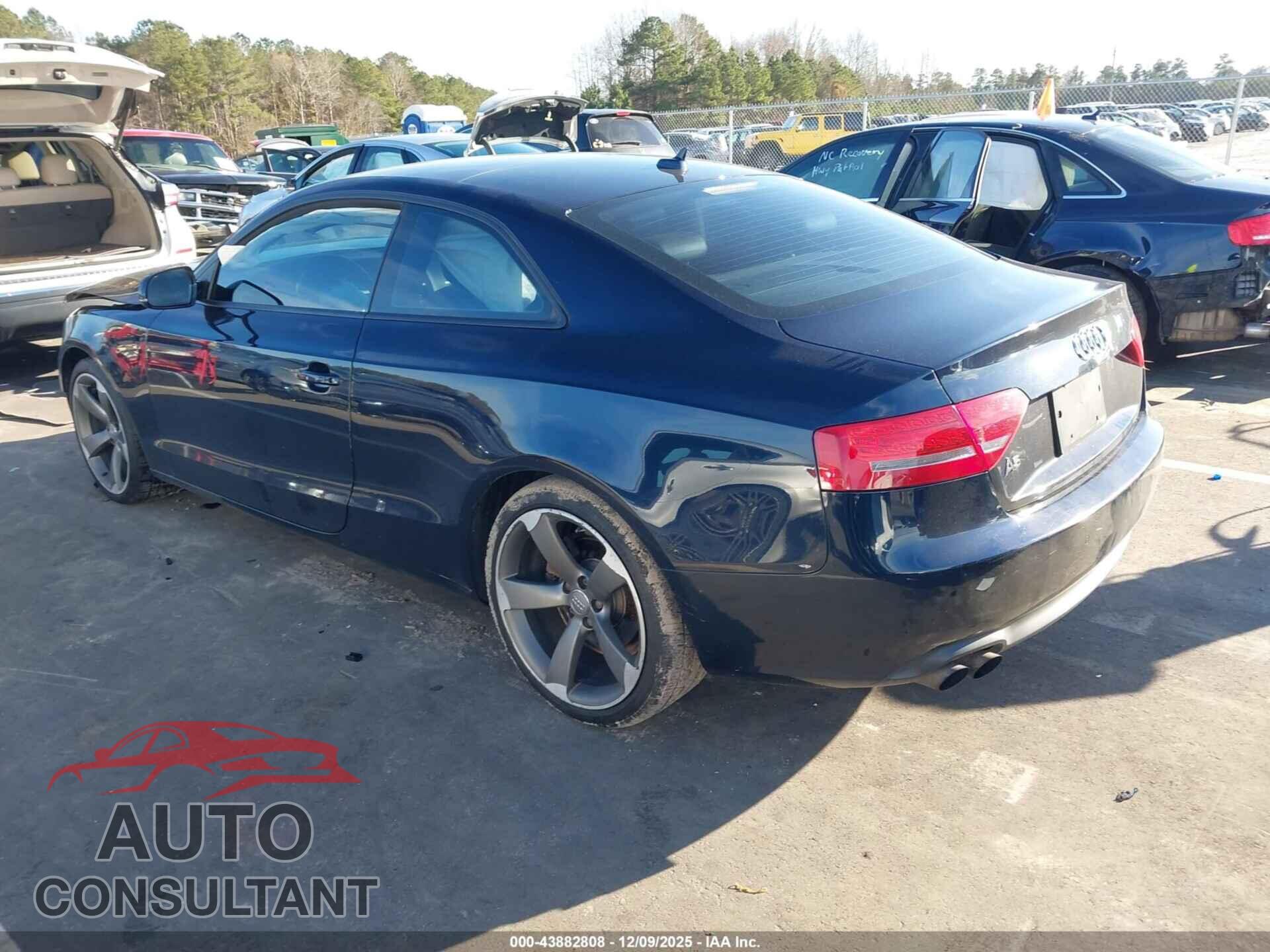 AUDI A5 2011 - WAULFAFR0BA036272